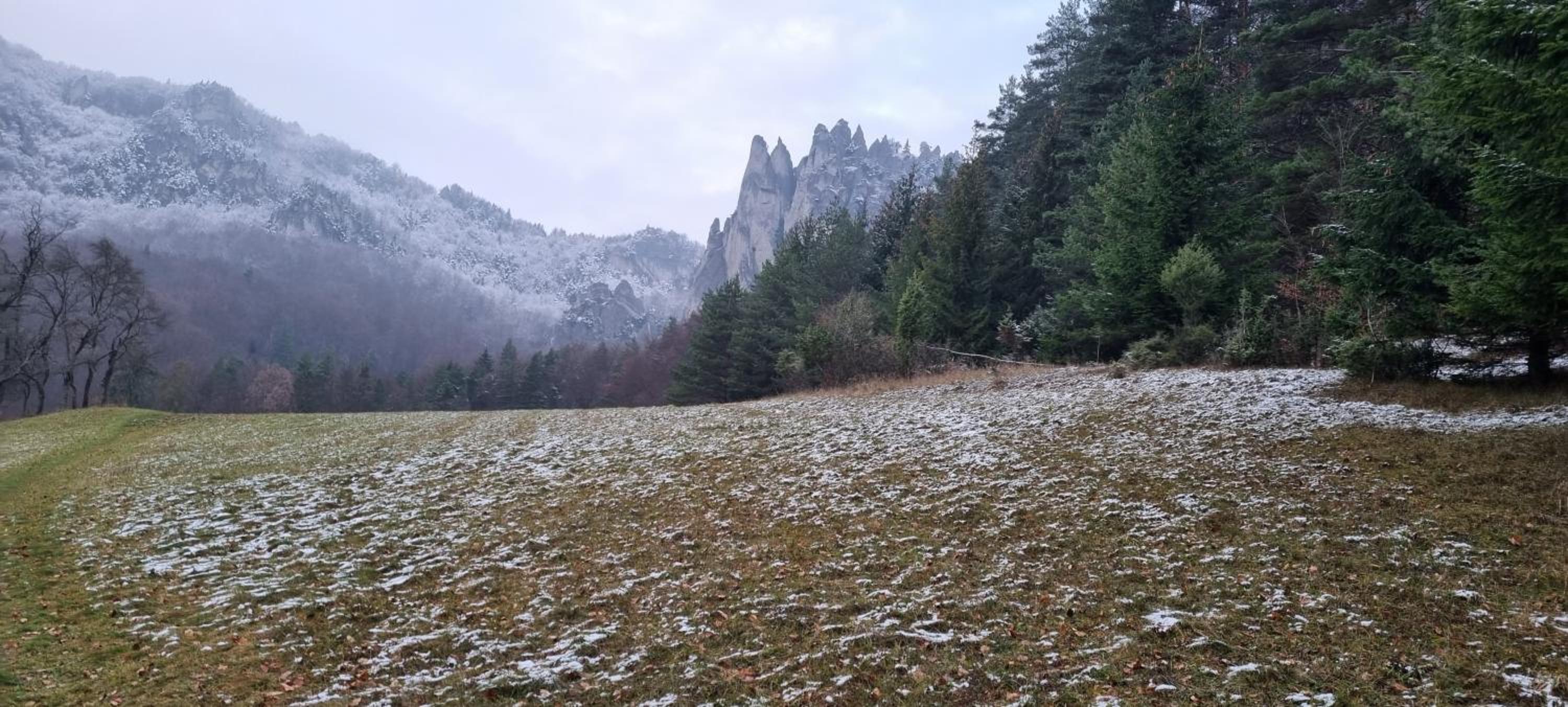 Double Room with Balcony - Photo 23