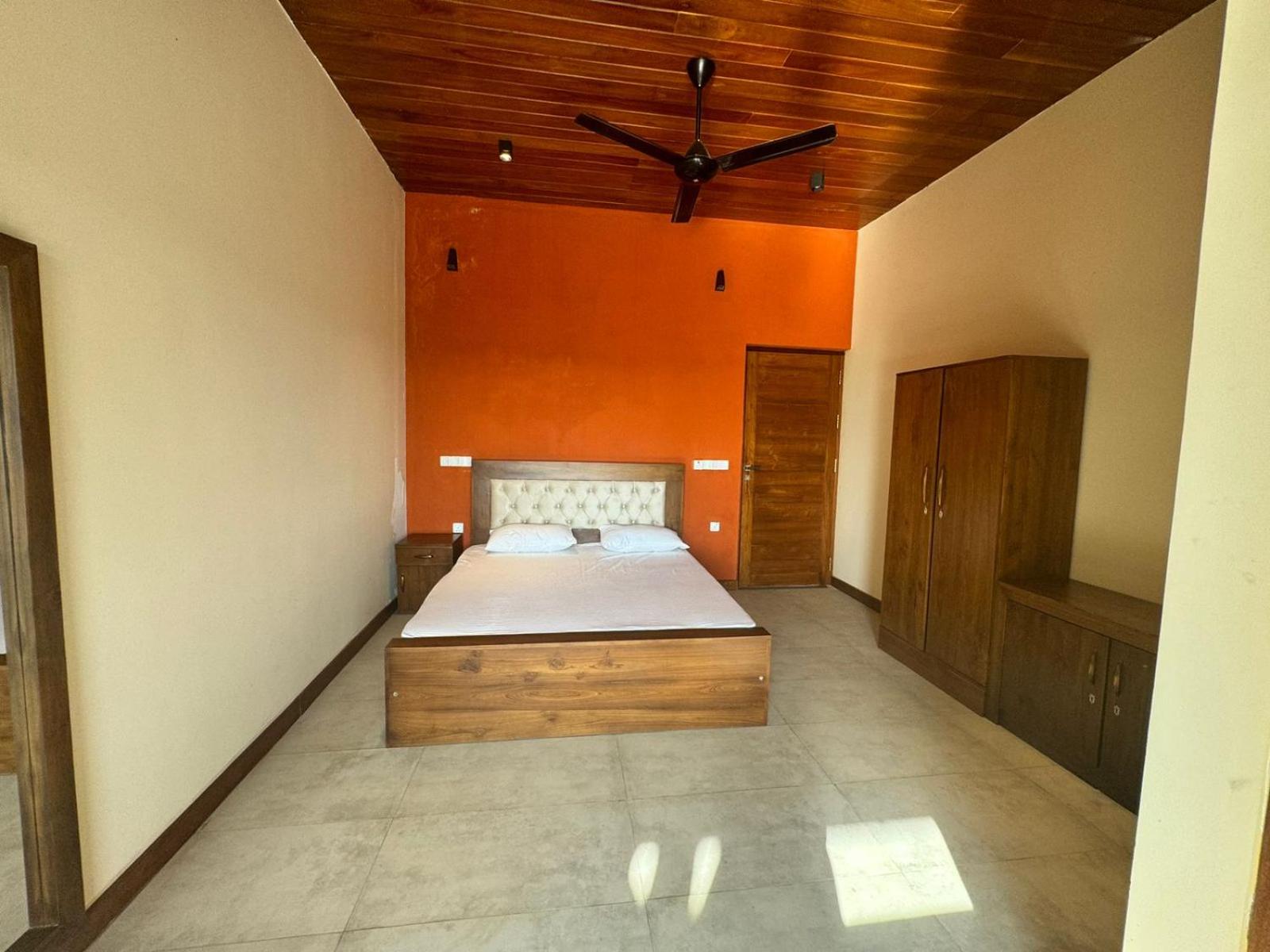 Superior King Room photo 1