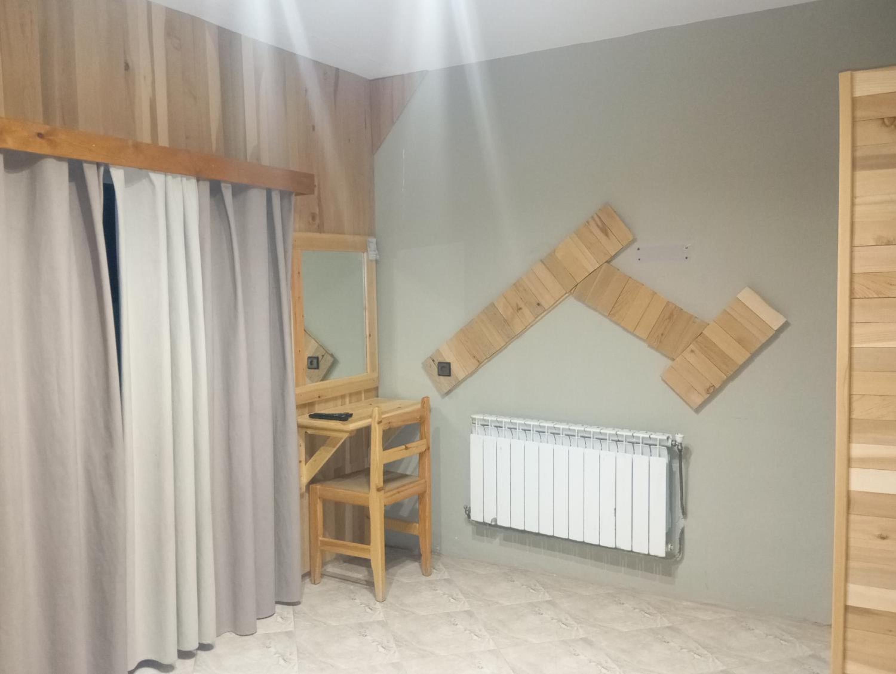 Family Double Room - Photo 11