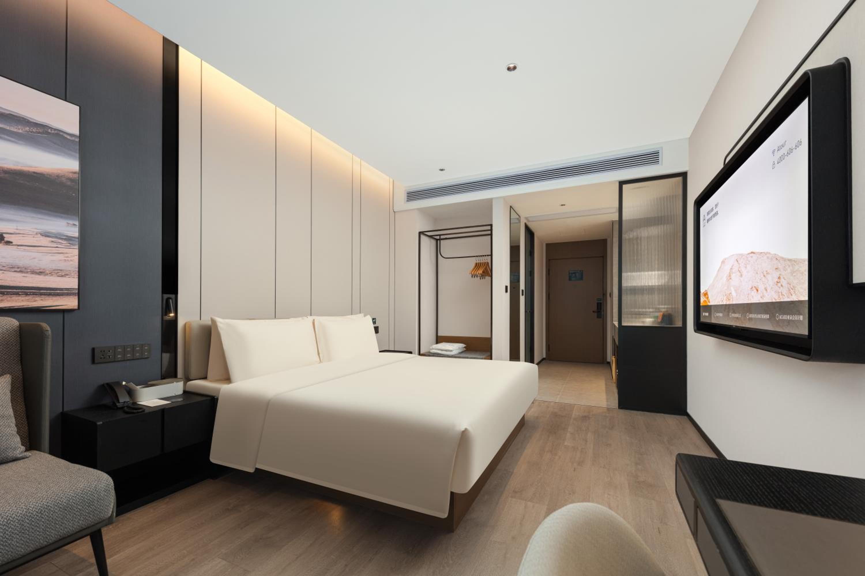 Jimu Queen Room