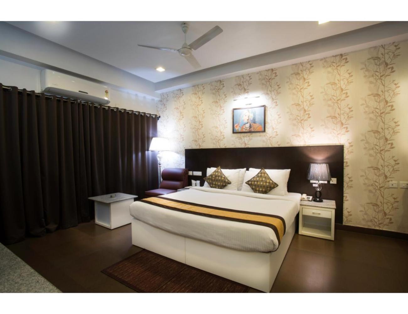 Economy Double Room photo 2