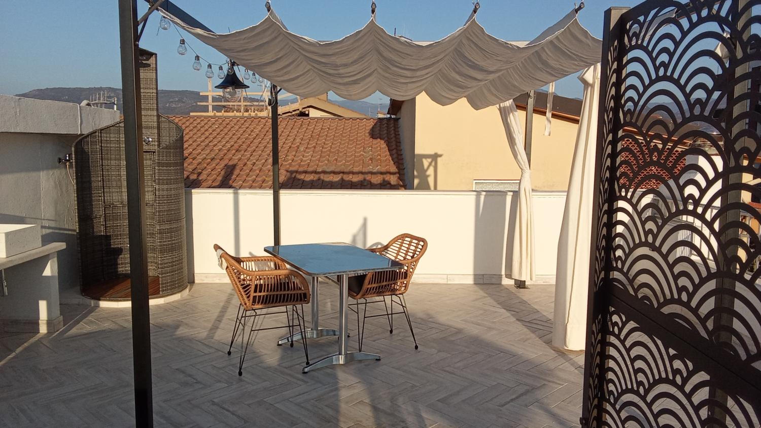 King Room with Balcony photo 2