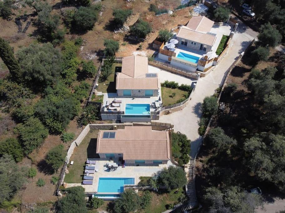 Two-Bedroom Apartment with Private Pool photo 3