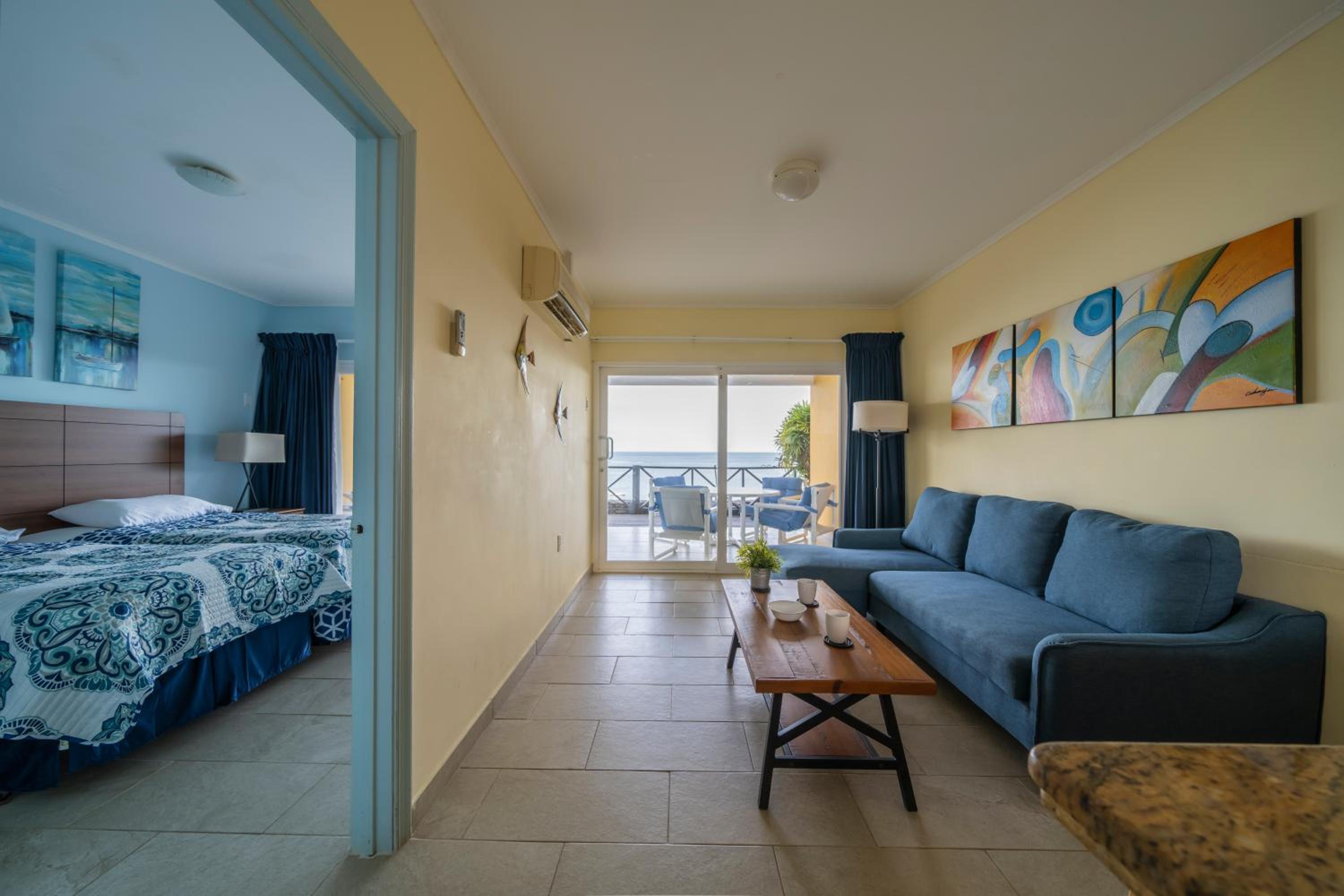 Apartment With View And Balcony photo 1