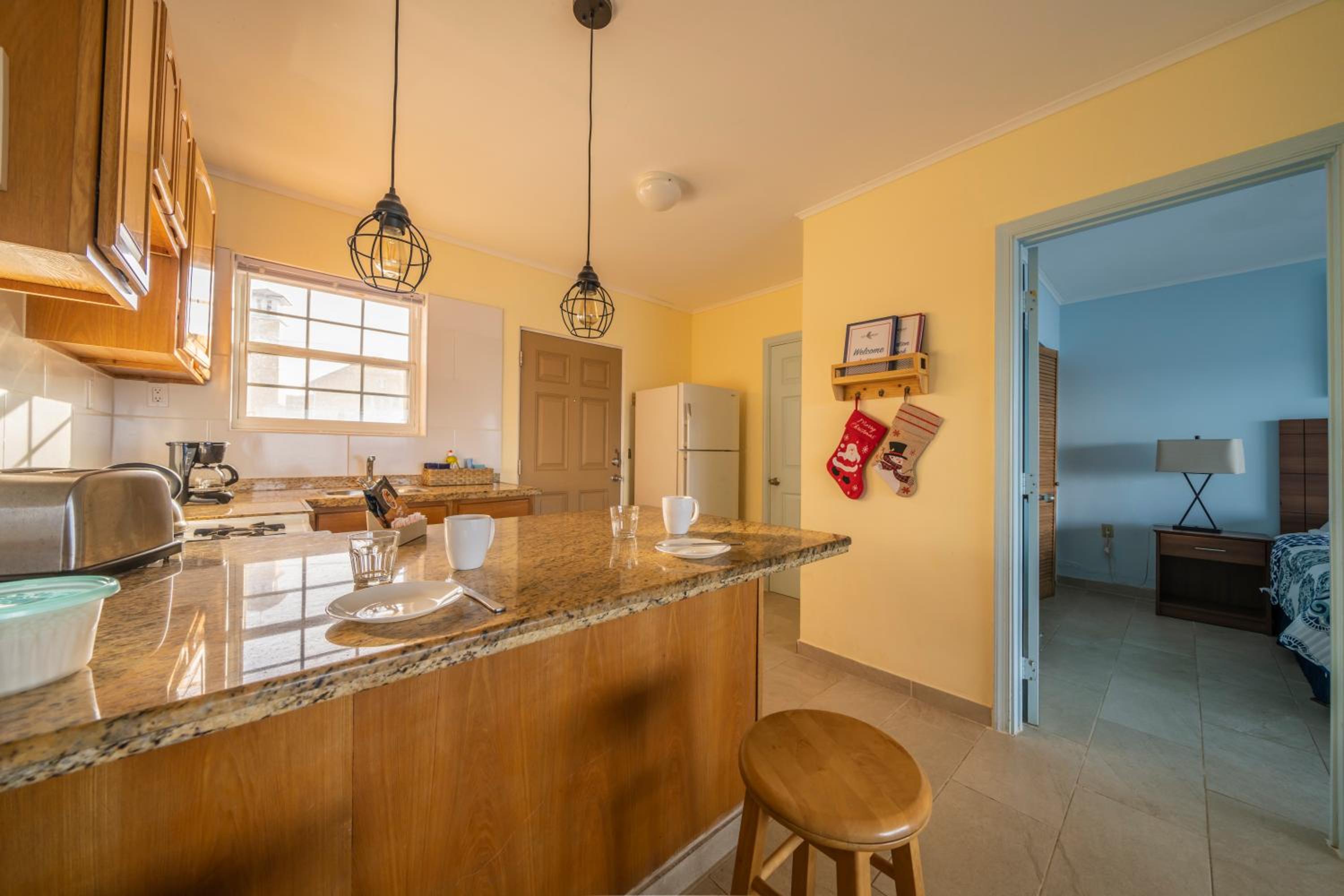 Apartment With View And Balcony photo 3