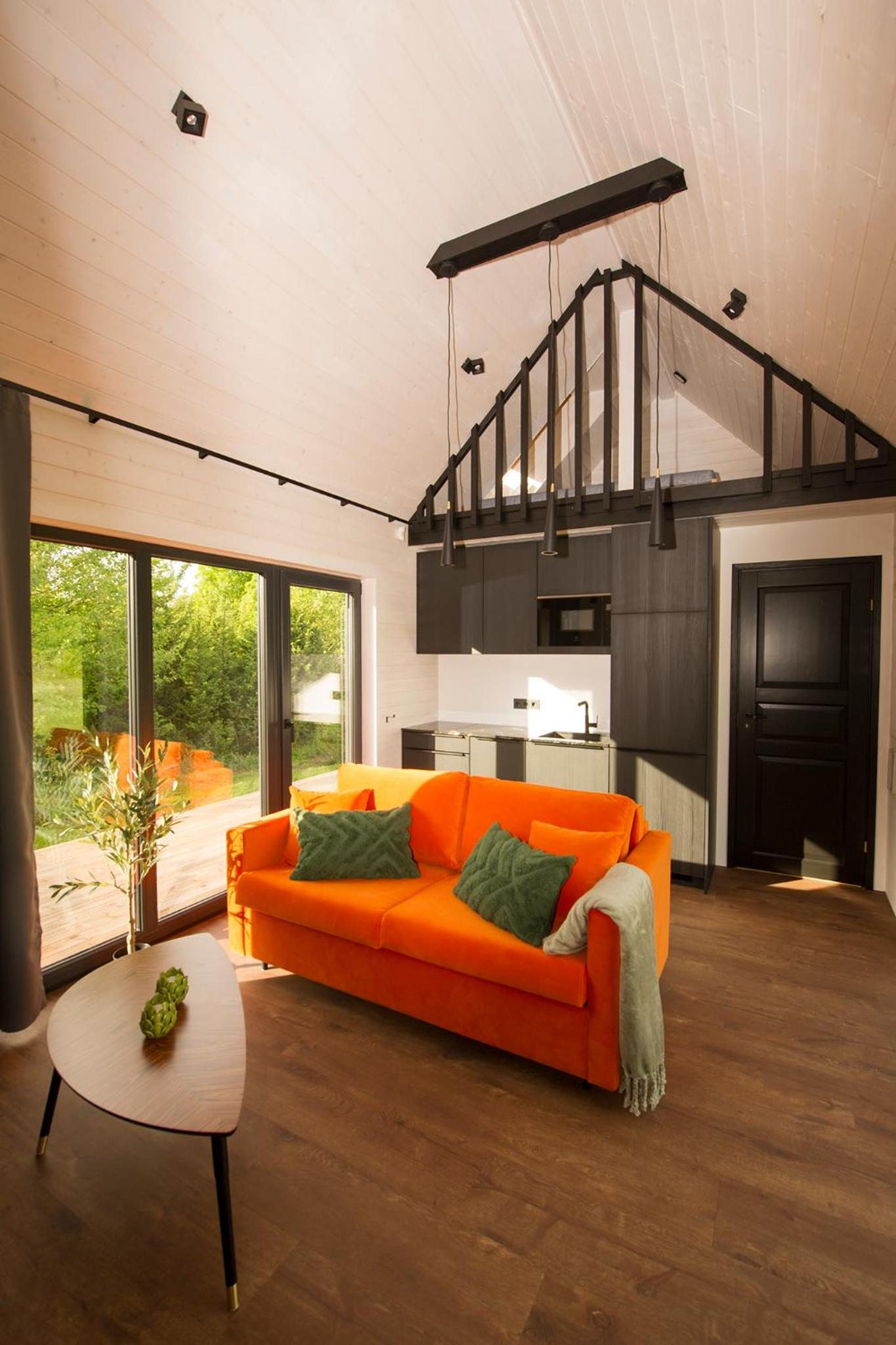 One-Bedroom House photo 1