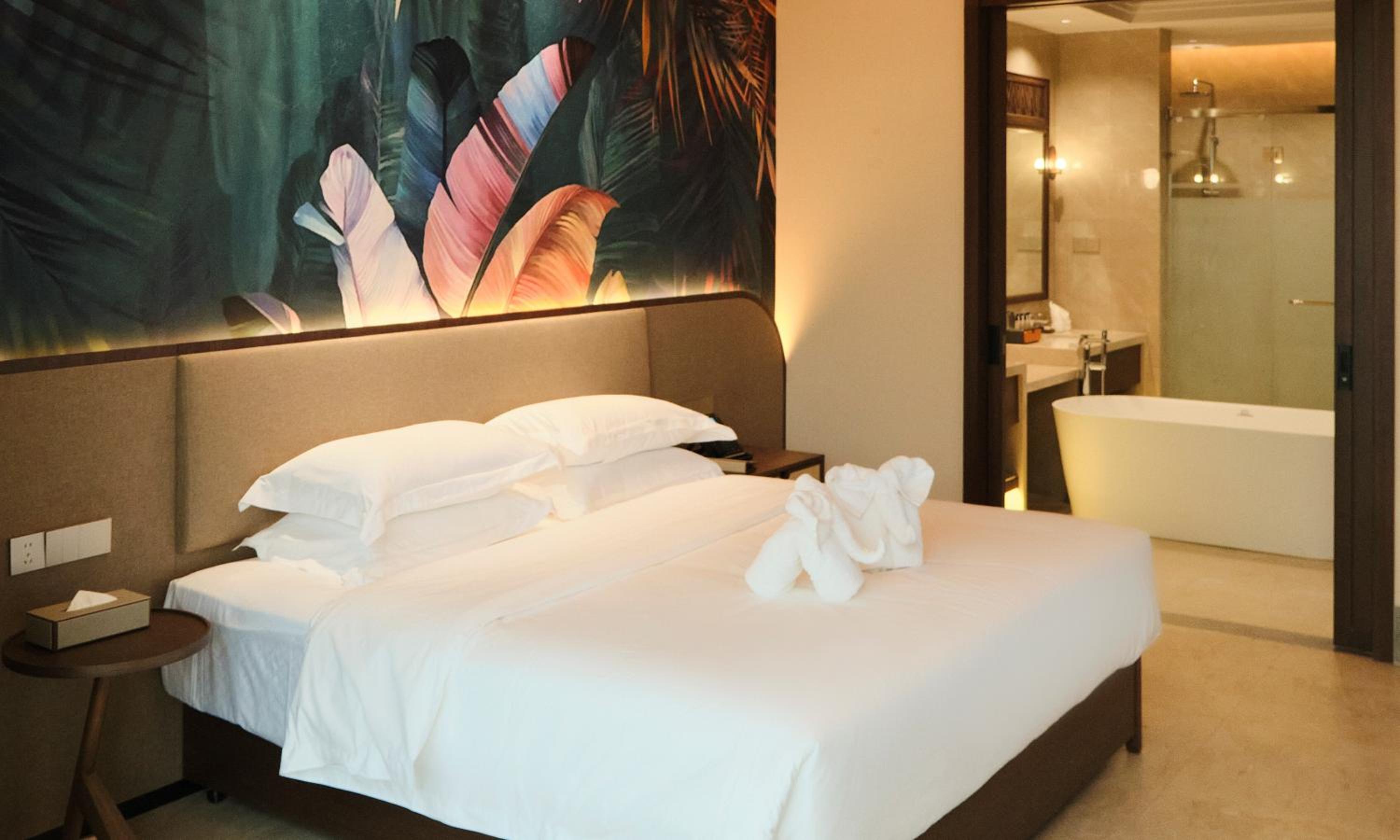 Suite with Garden View photo 1