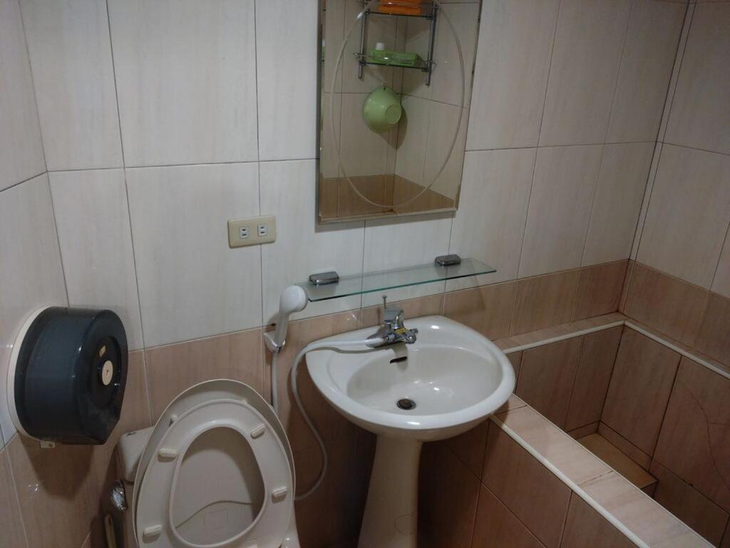 Quadruple Room with Bath photo 3