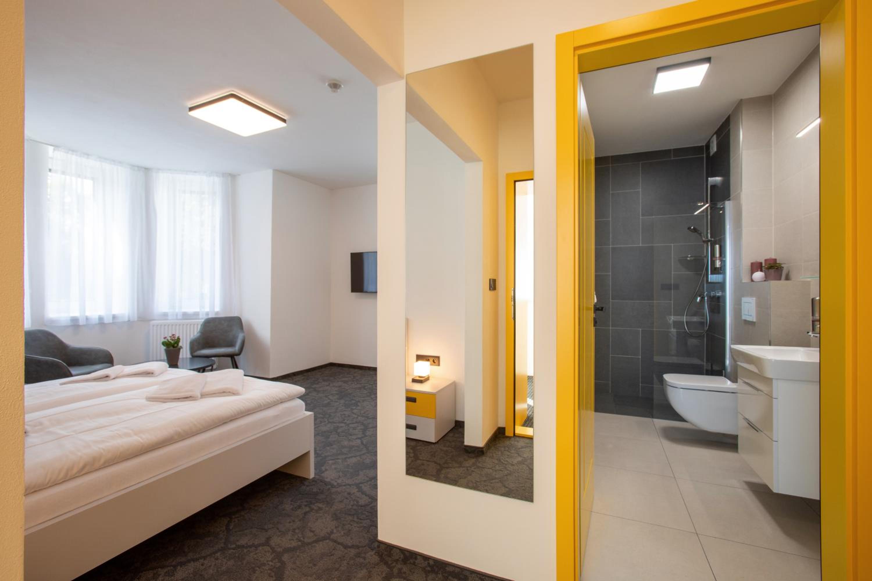 Studio Apartment photo 2