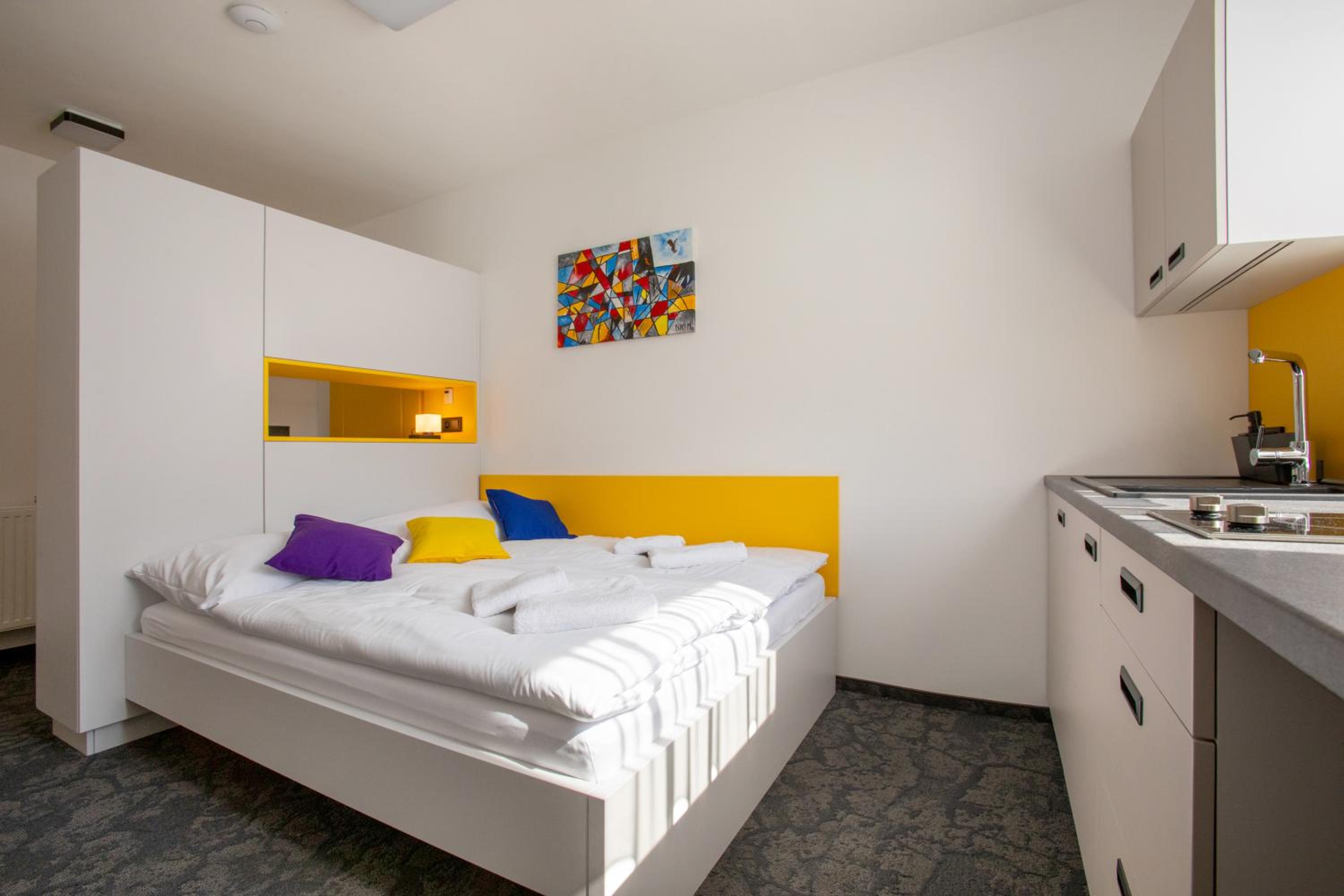 Studio Apartment photo 1