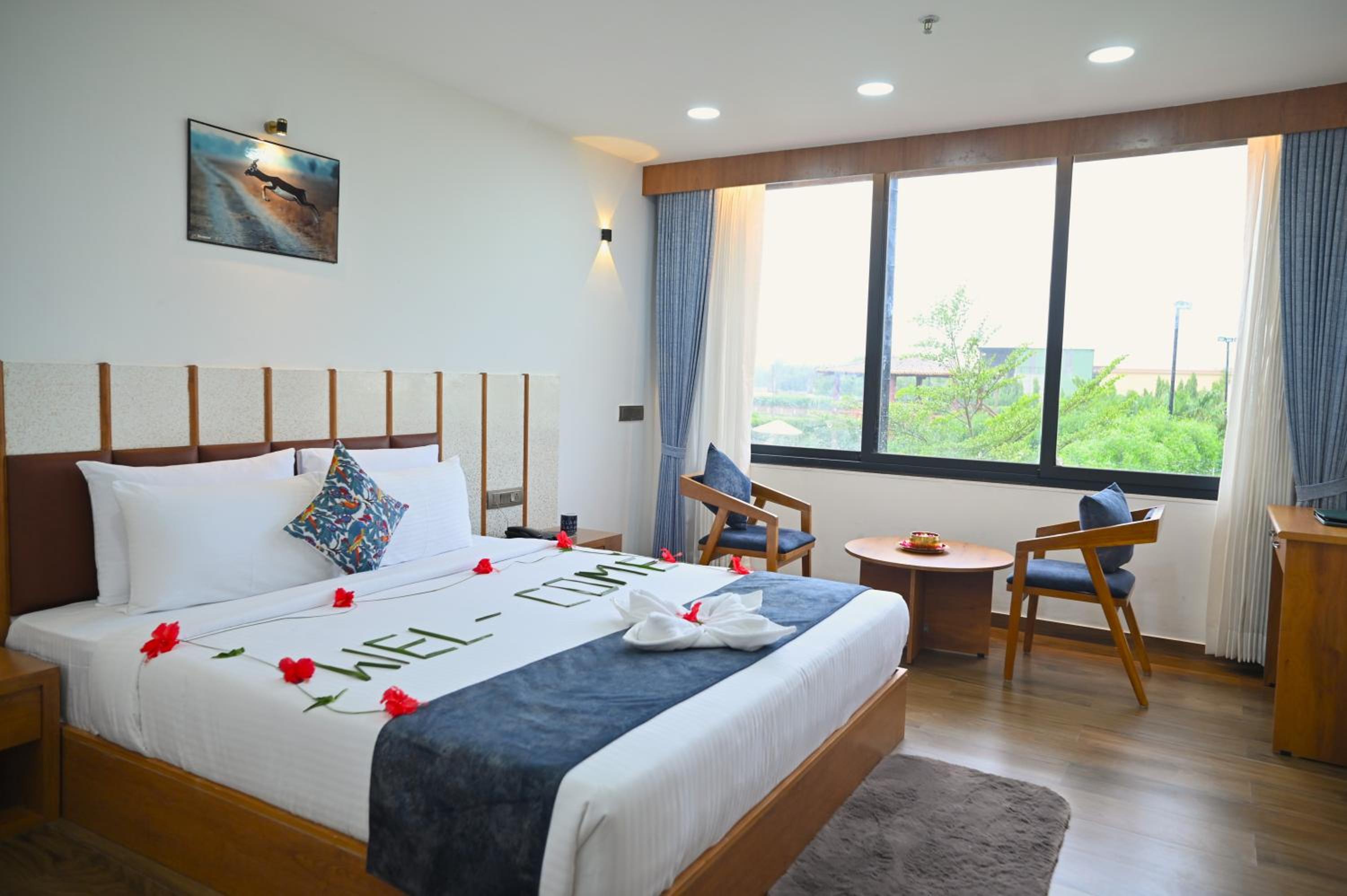 Deluxe Room: 10% off on F&B photo 3