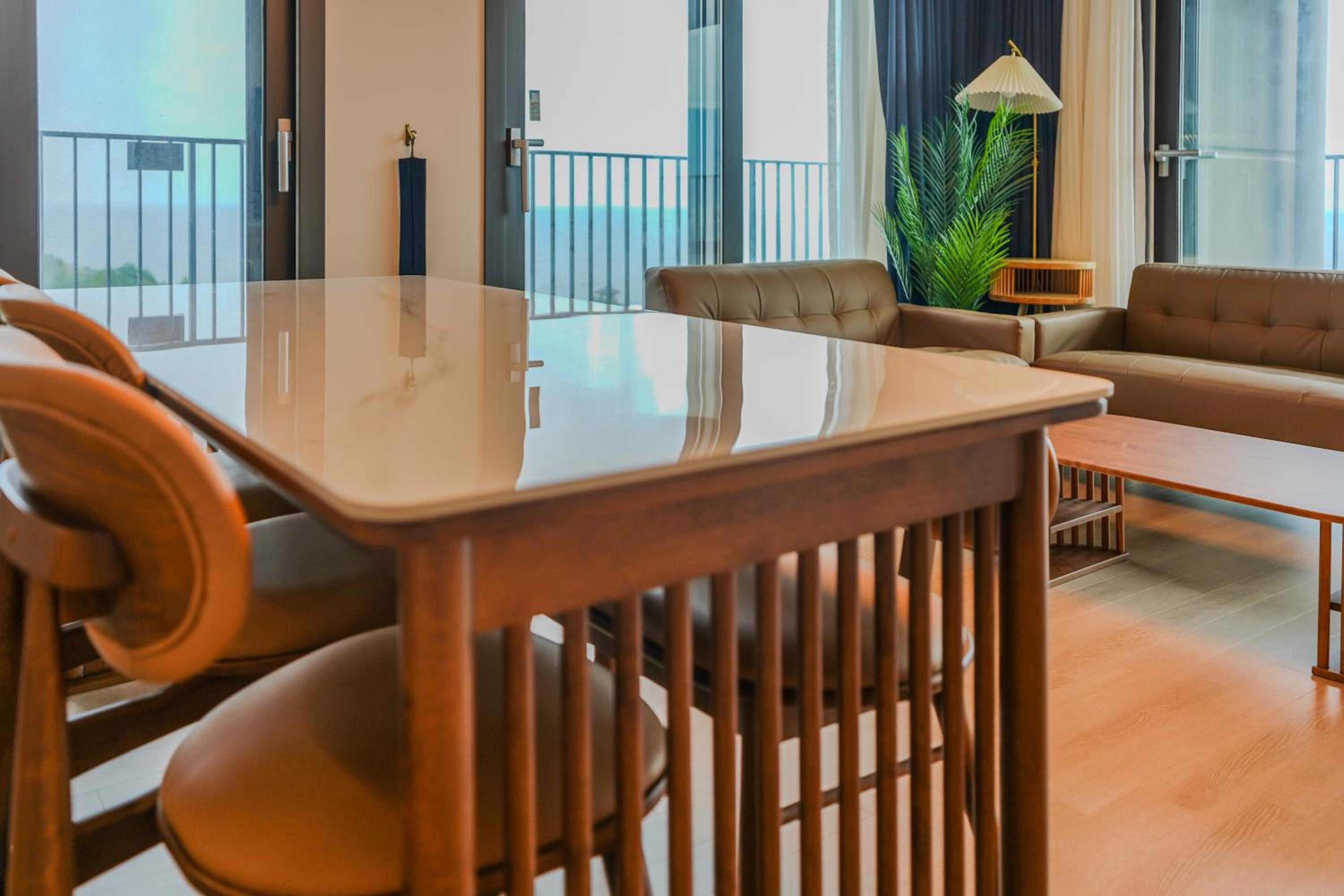 Family Room - Photo 6