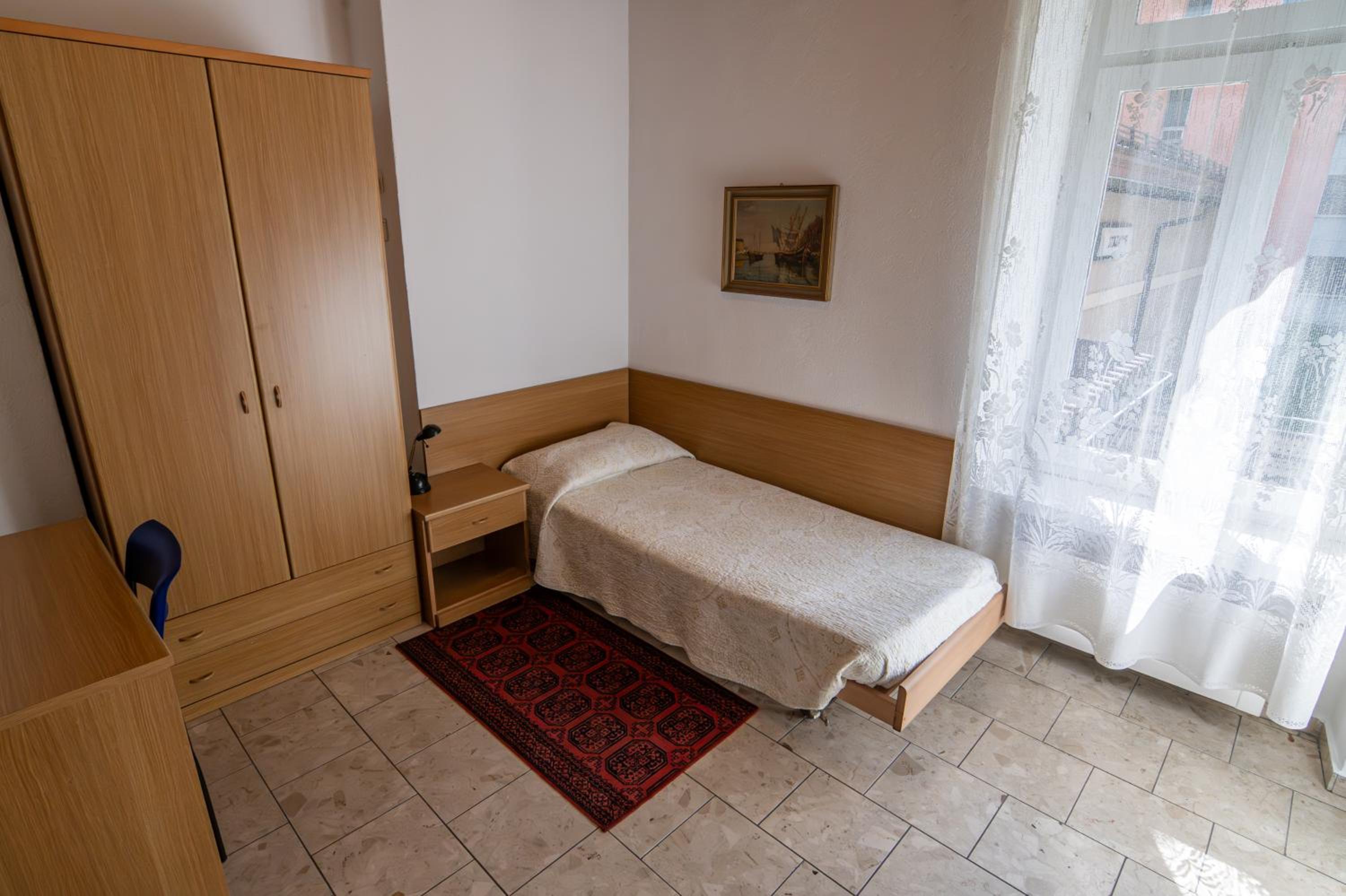 Double or Twin Room - Photo 14
