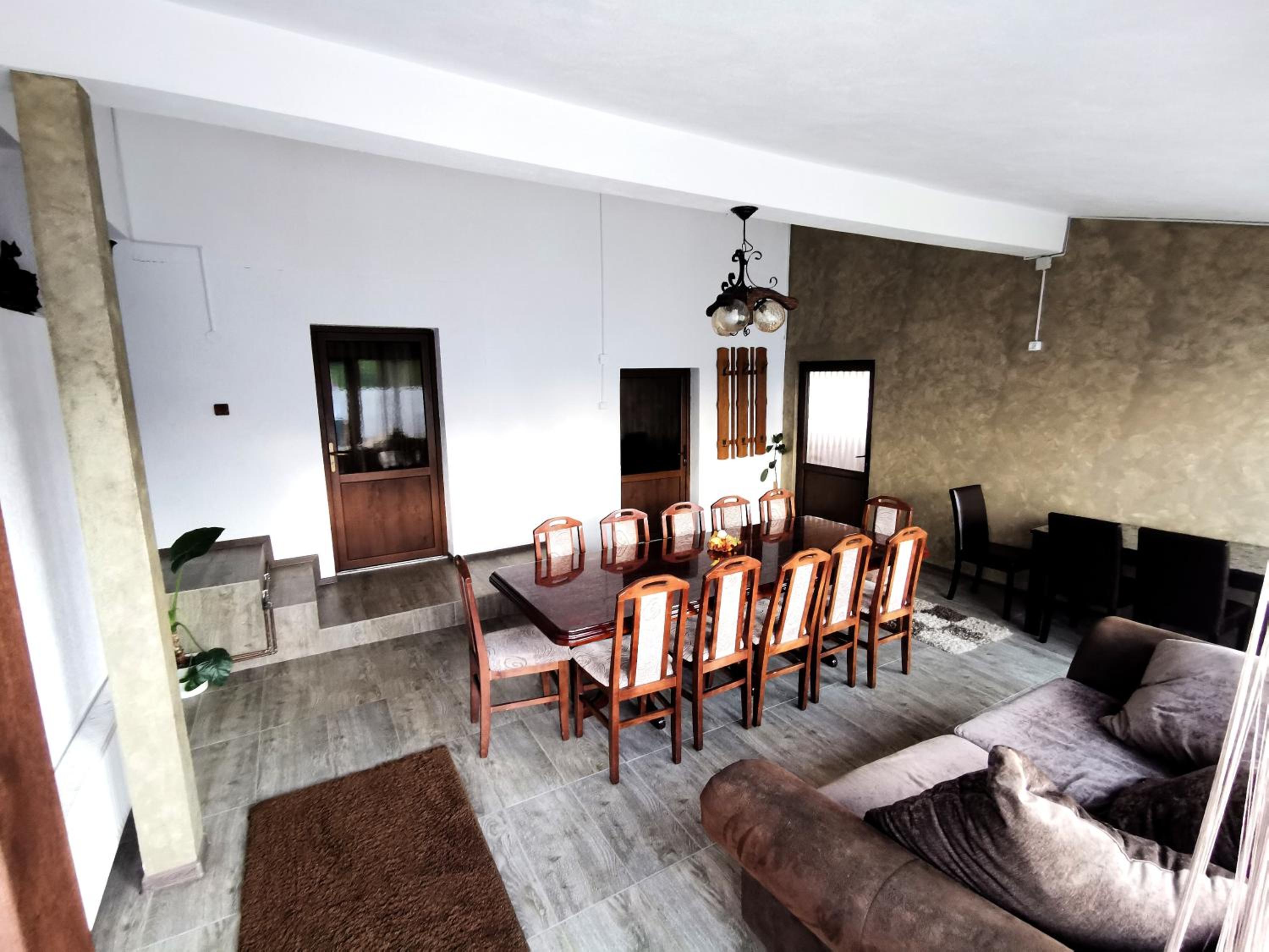 Family Room photo 2
