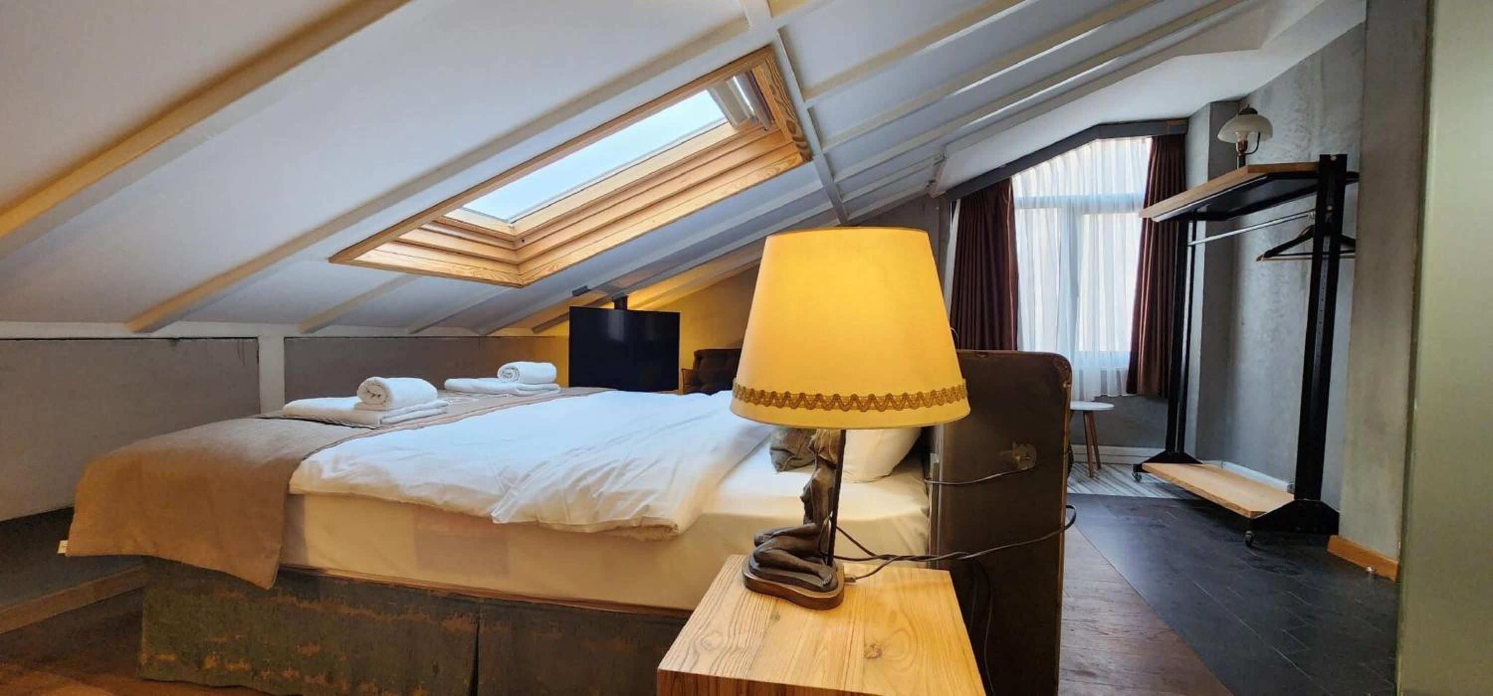 Deluxe Queen Room photo 2