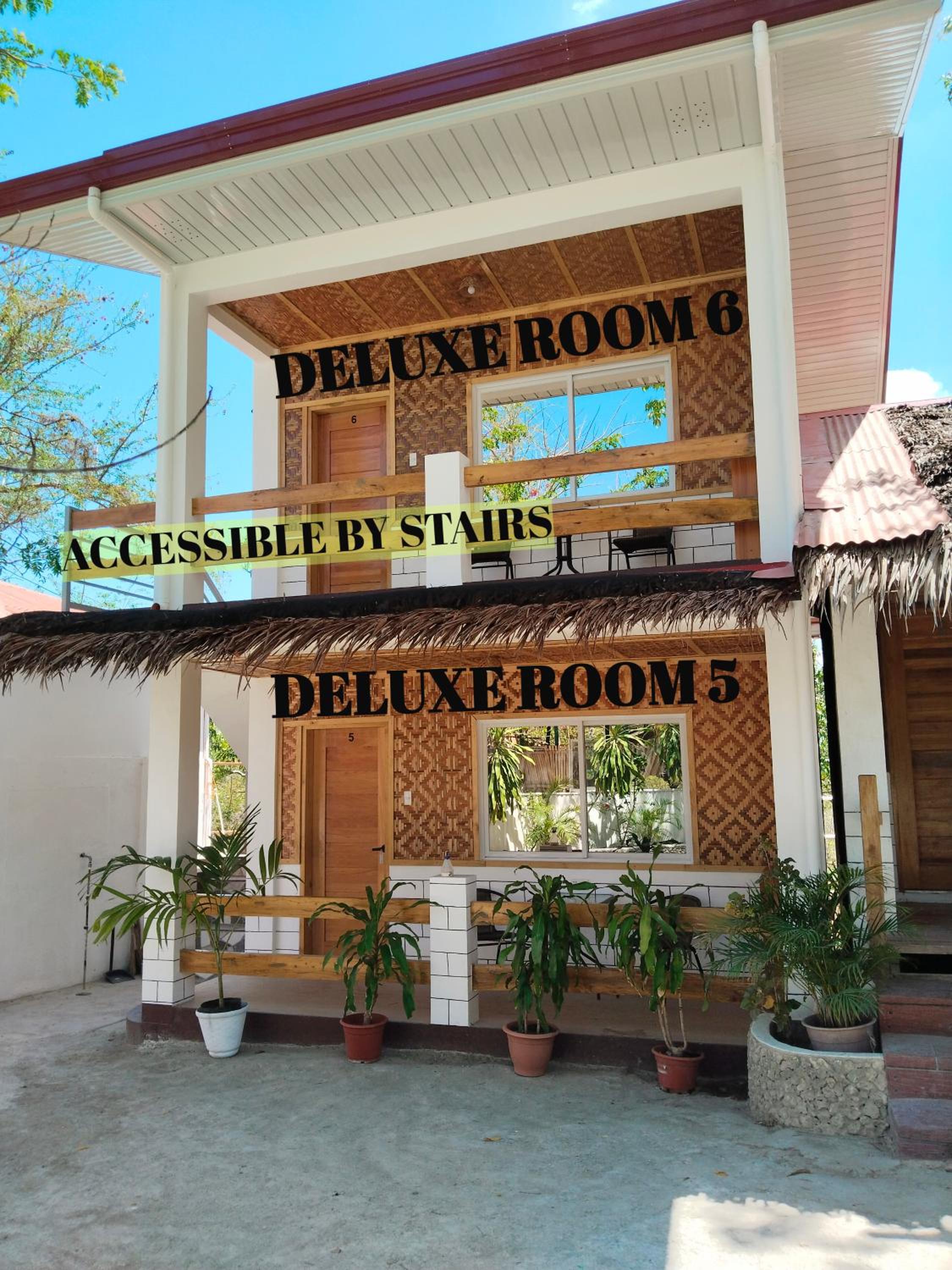 Deluxe Double Room with Balcony - Photo 6