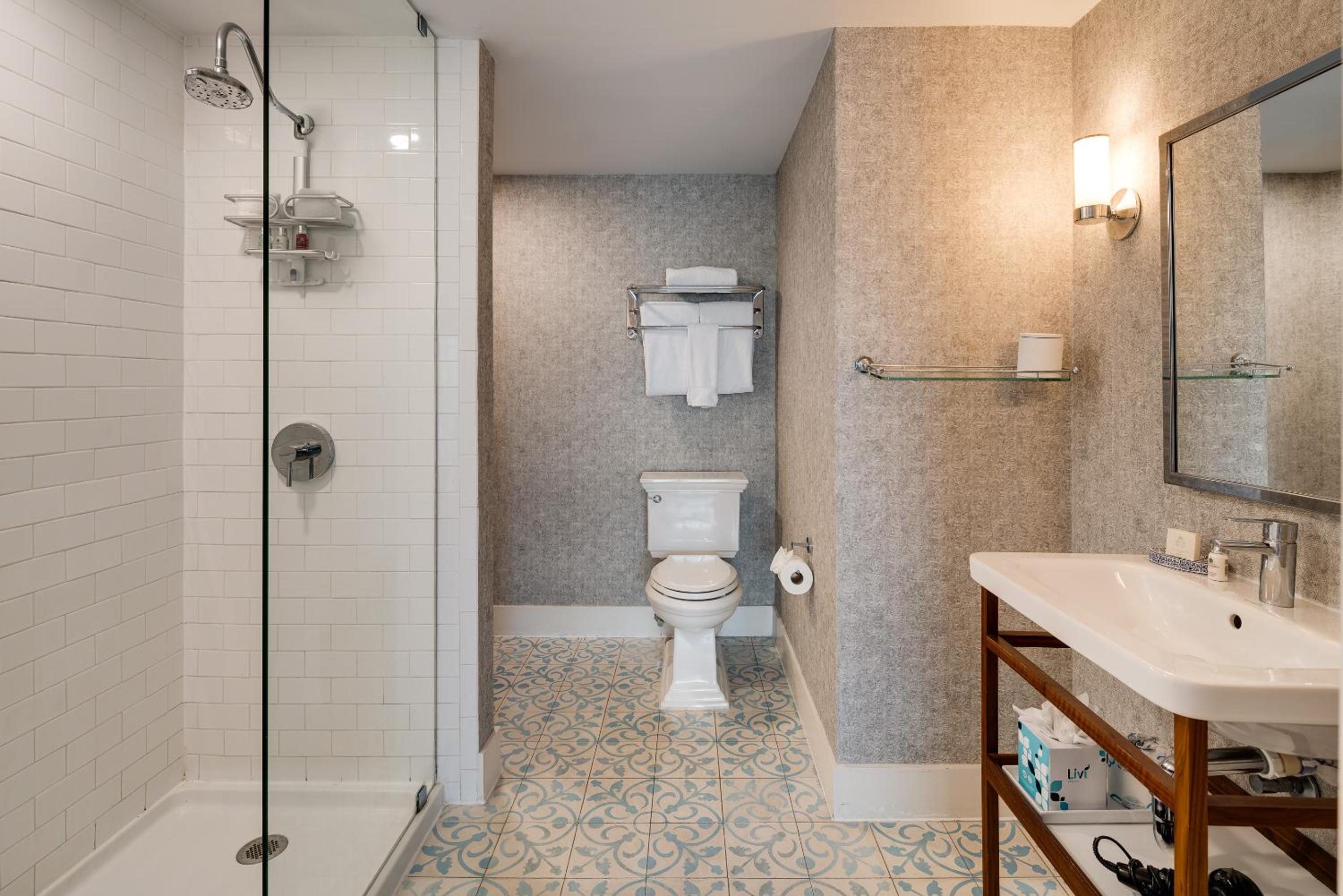 One Bedroom Oceanfront King Suite with Balcony