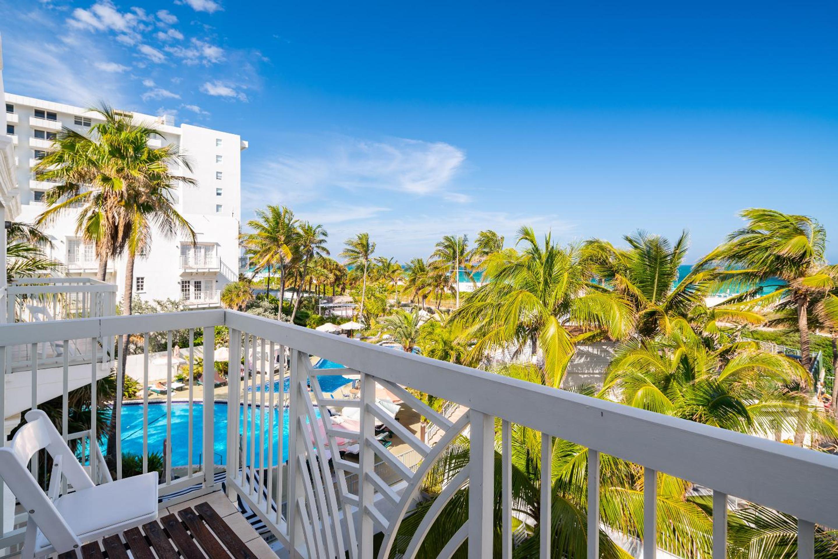 One Bedroom Oceanfront King Suite with Balcony