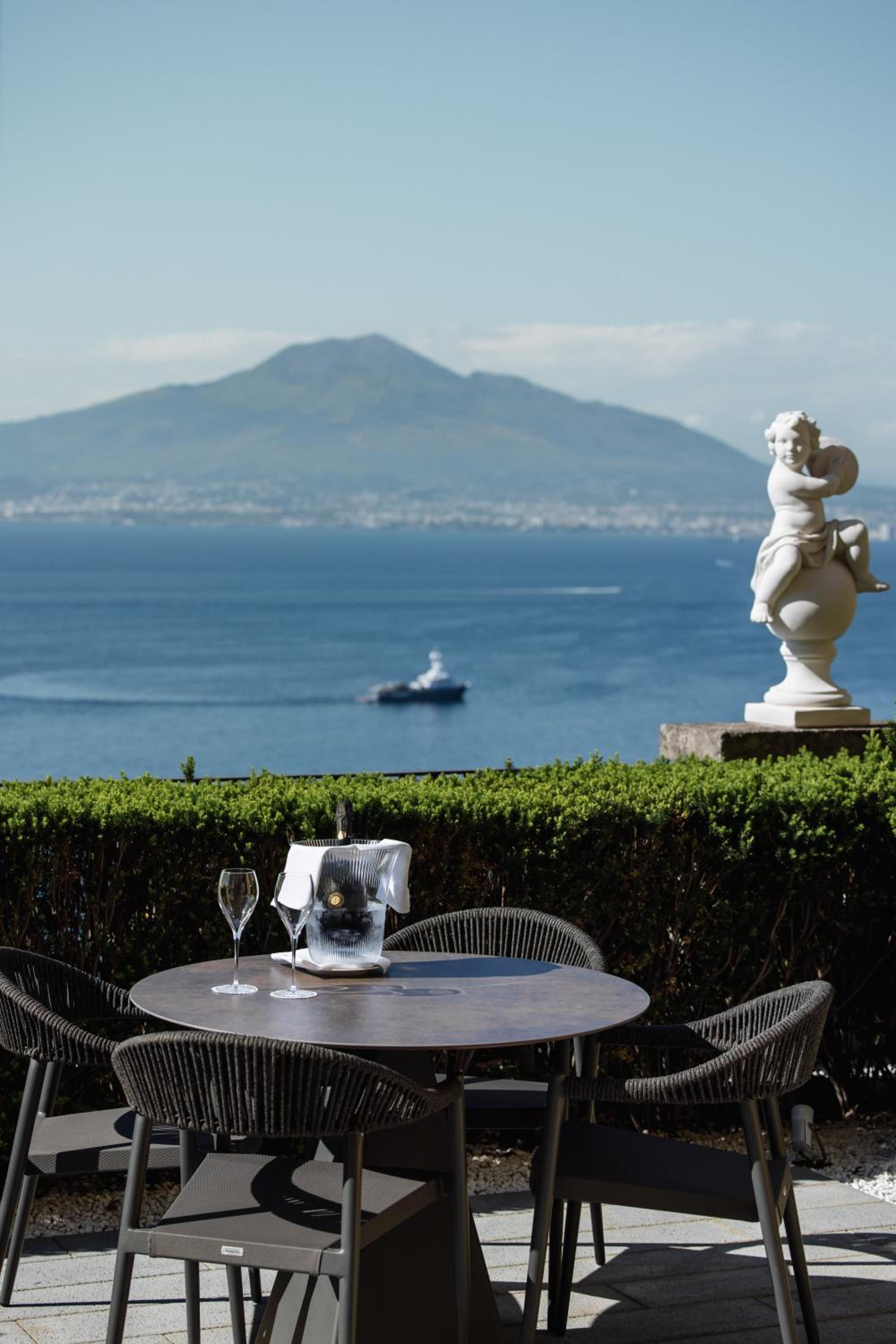 Suite Prestige with Sauna and Mini Pool and Sea View - Adults only photo 3