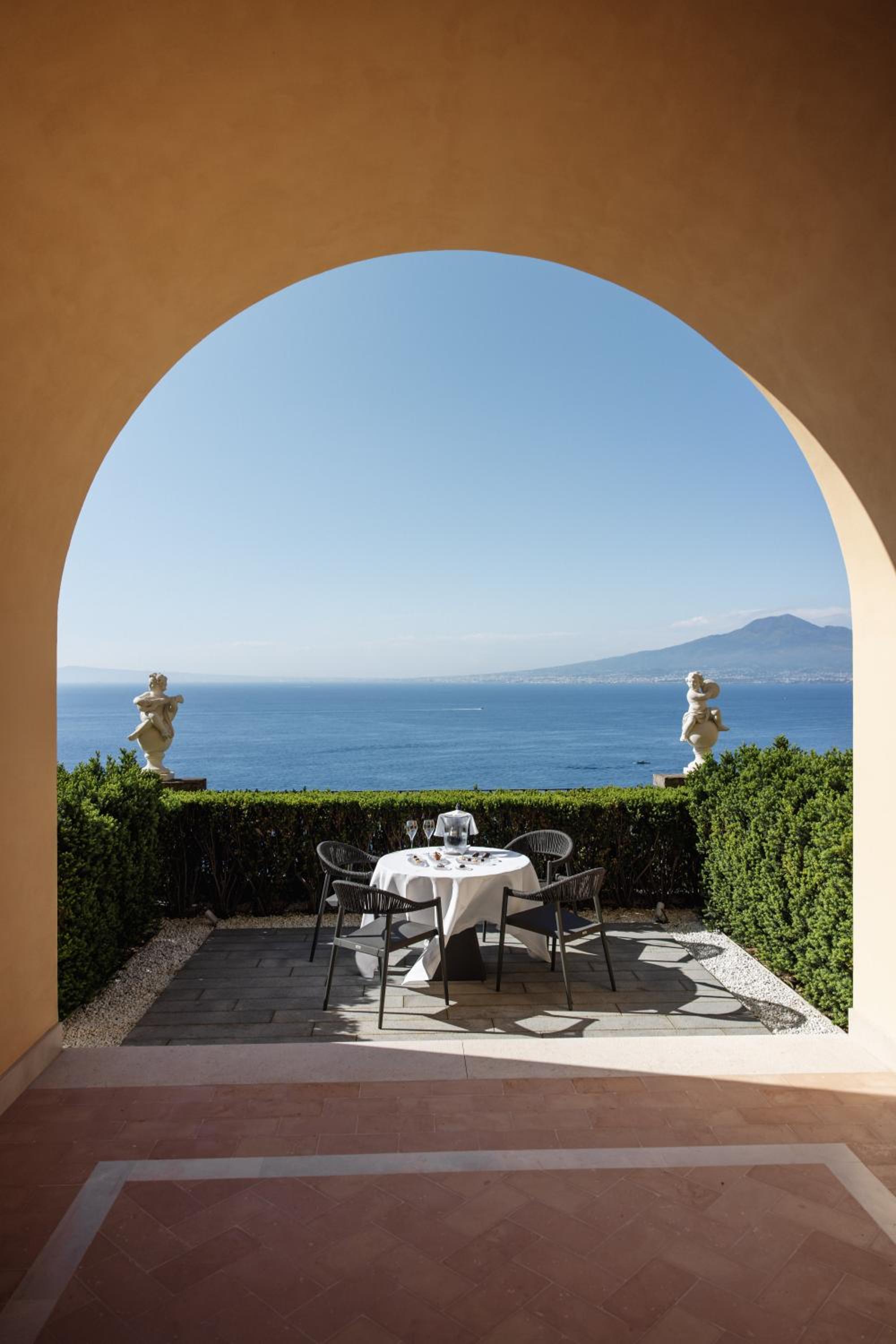 Unconventional Junior Suite with Mini Pool and Sea View - Adults only - Photo 14