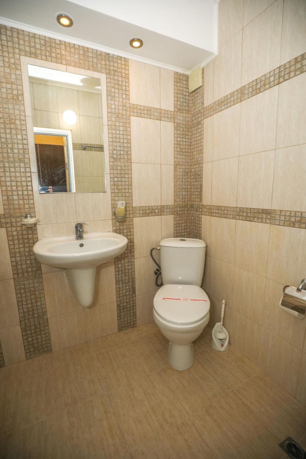 Double or Twin Room with Sea View photo 2