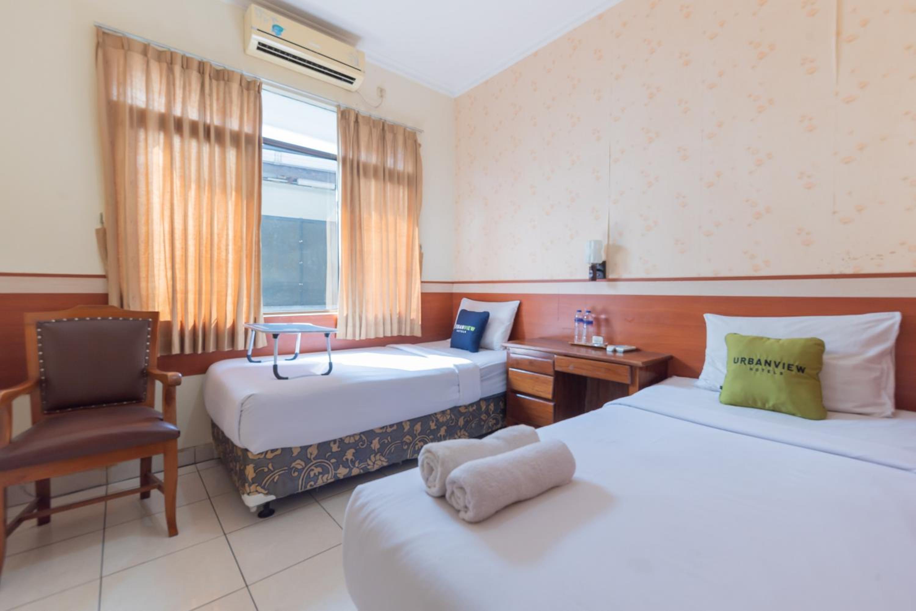 Deluxe Twin Room - Photo 1