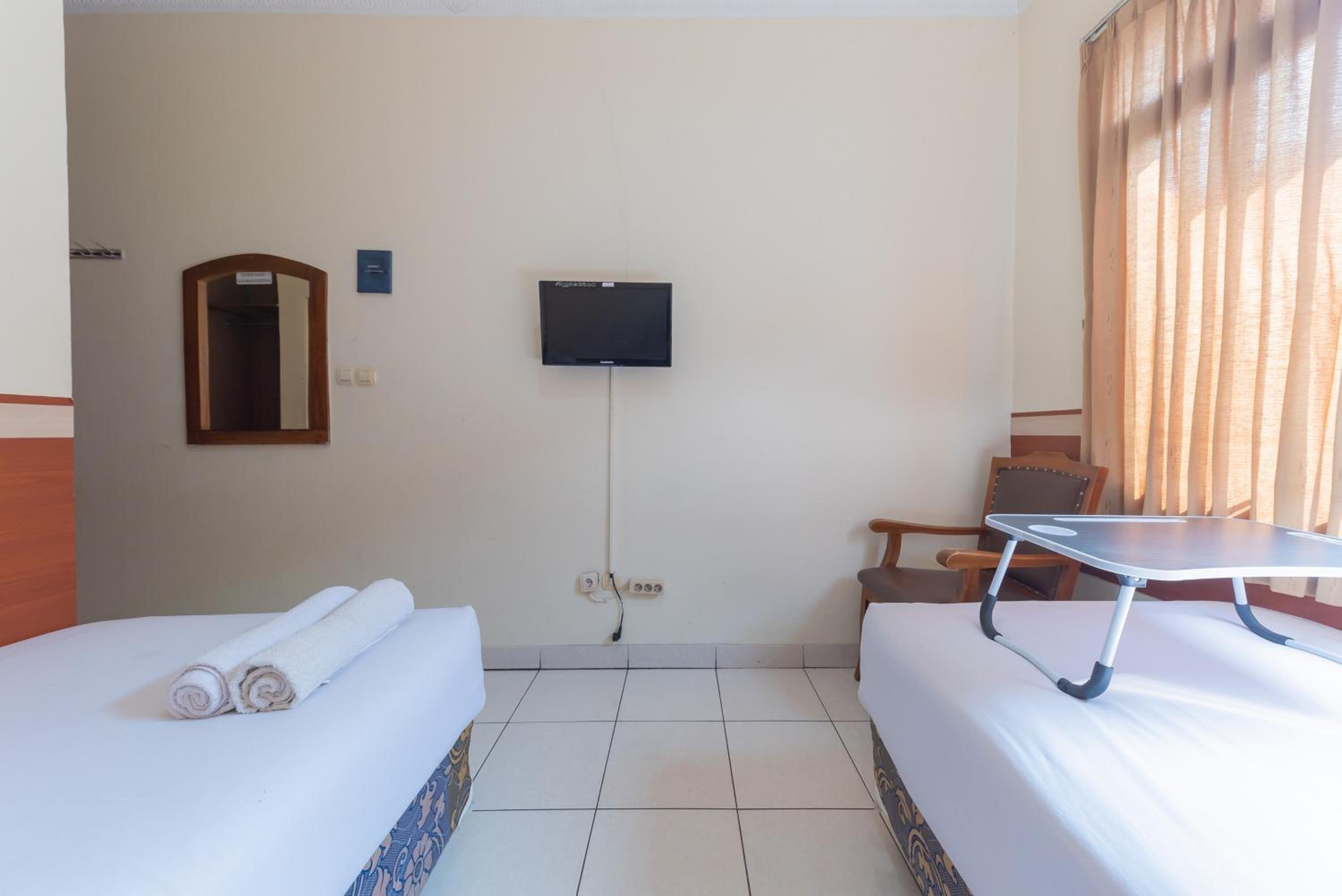 Deluxe Twin Room - Photo 4