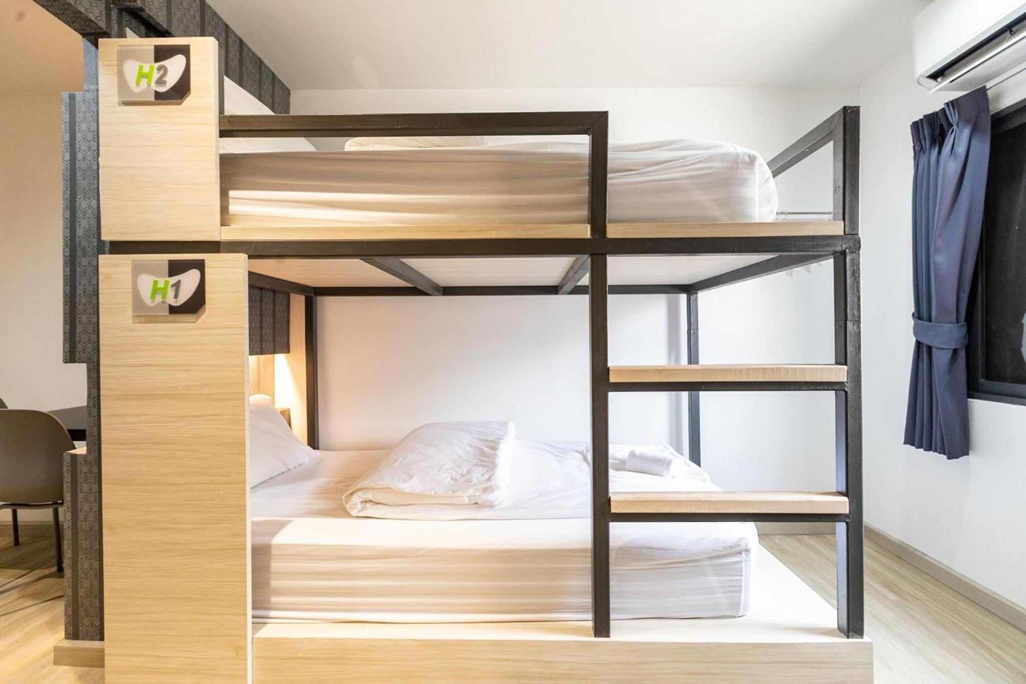 Deluxe Family Suite photo 2