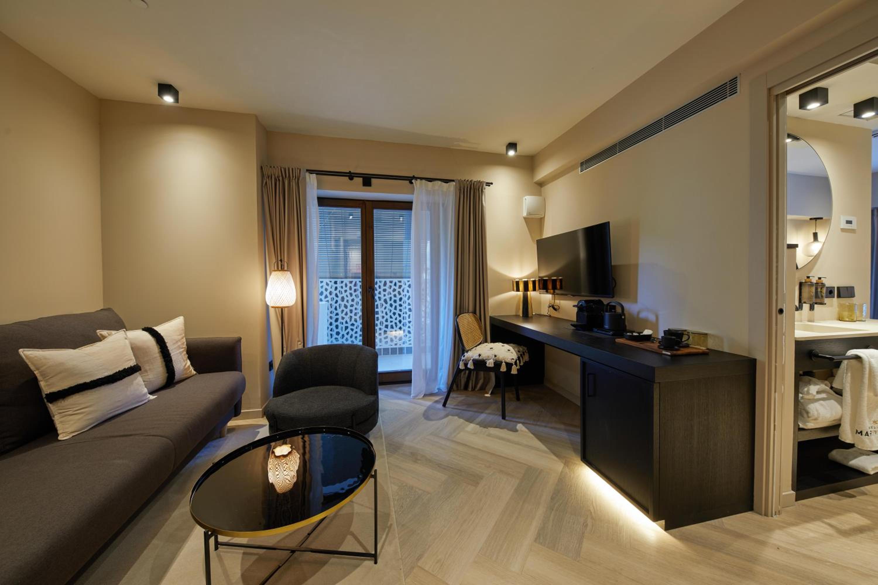 Junior Suite with Terrace