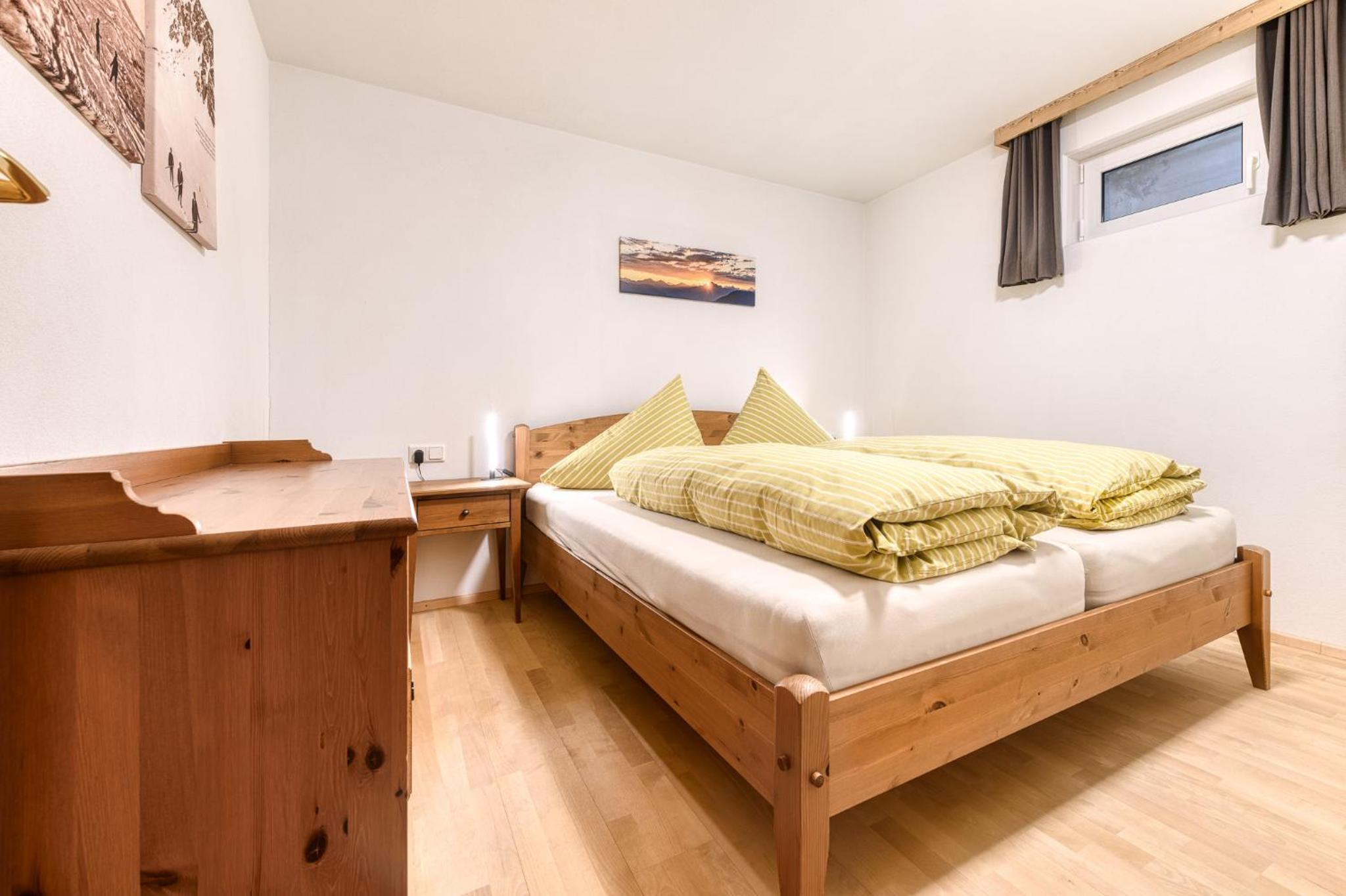 Two-Bedroom Apartment with Mountain View photo 1
