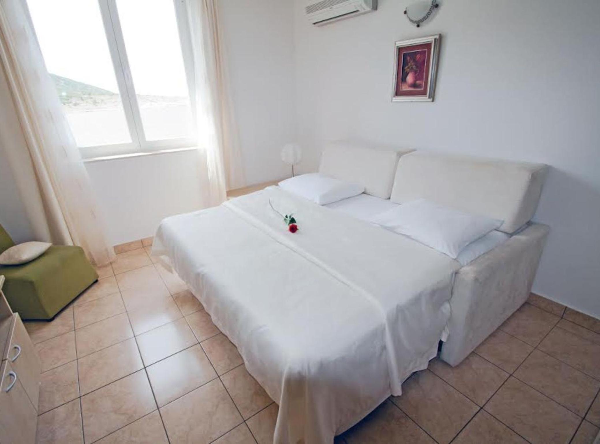 One Bedroom Apartment photo 1
