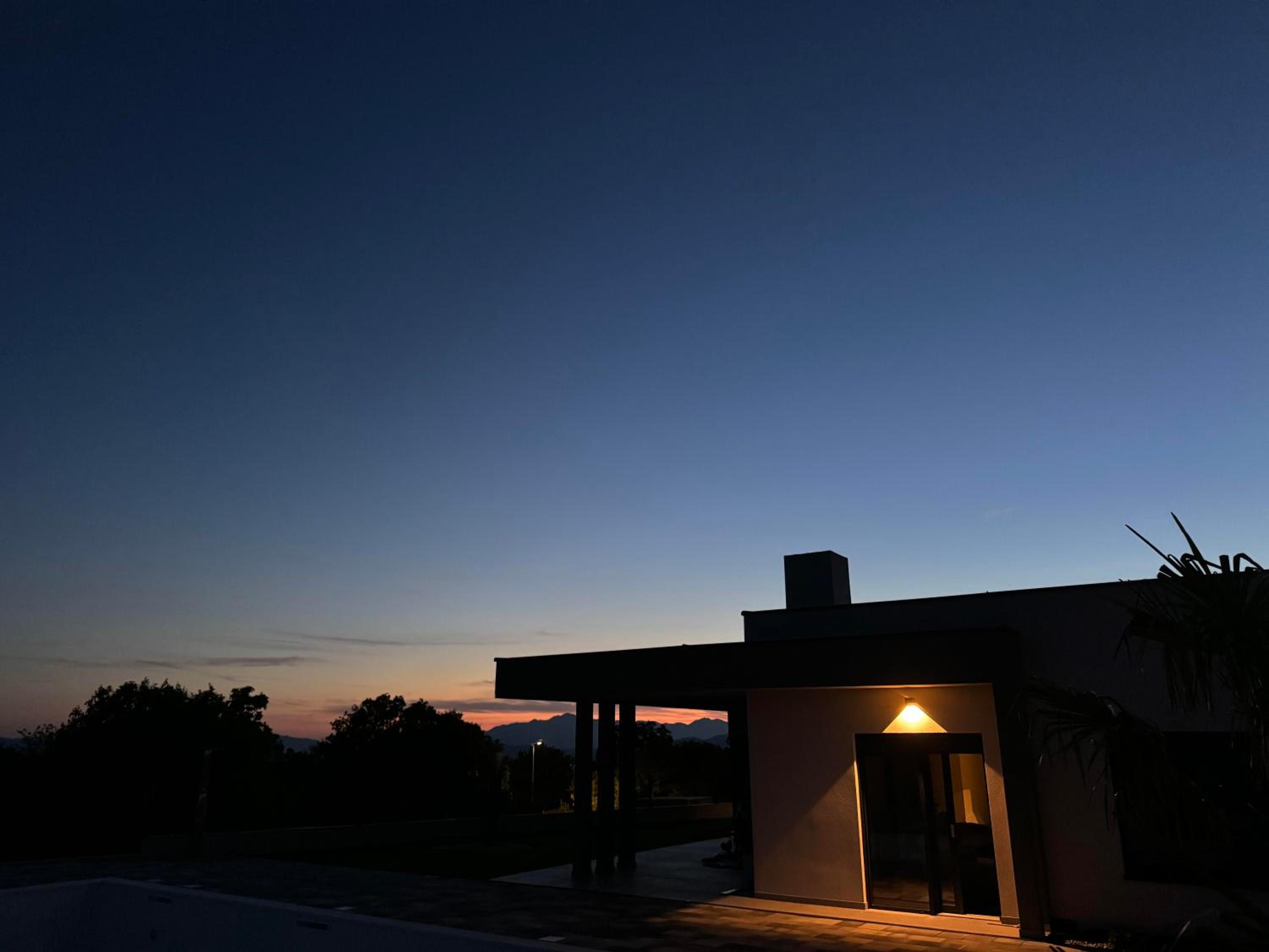 Villa photo 3