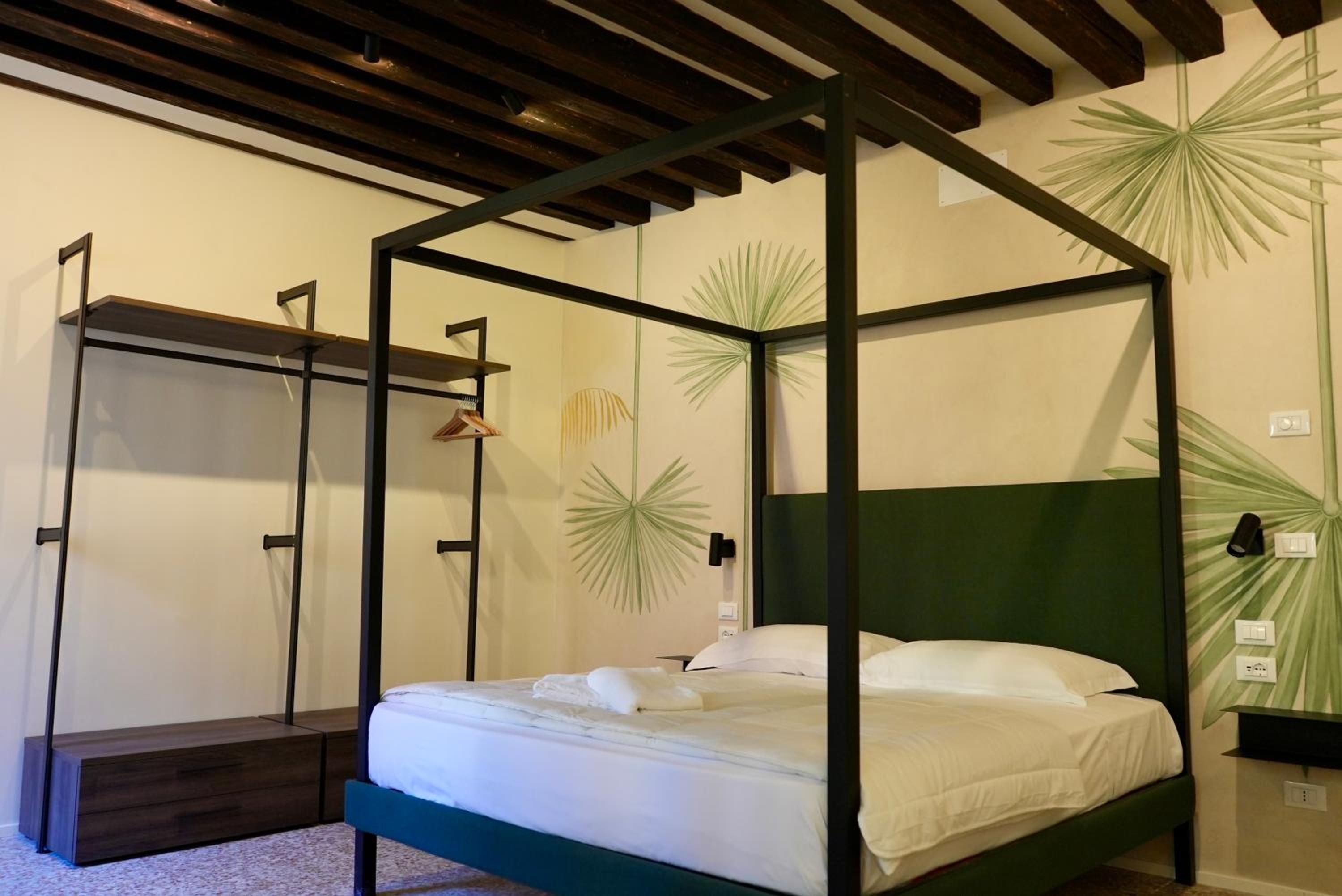 Double Room with Garden View photo 1
