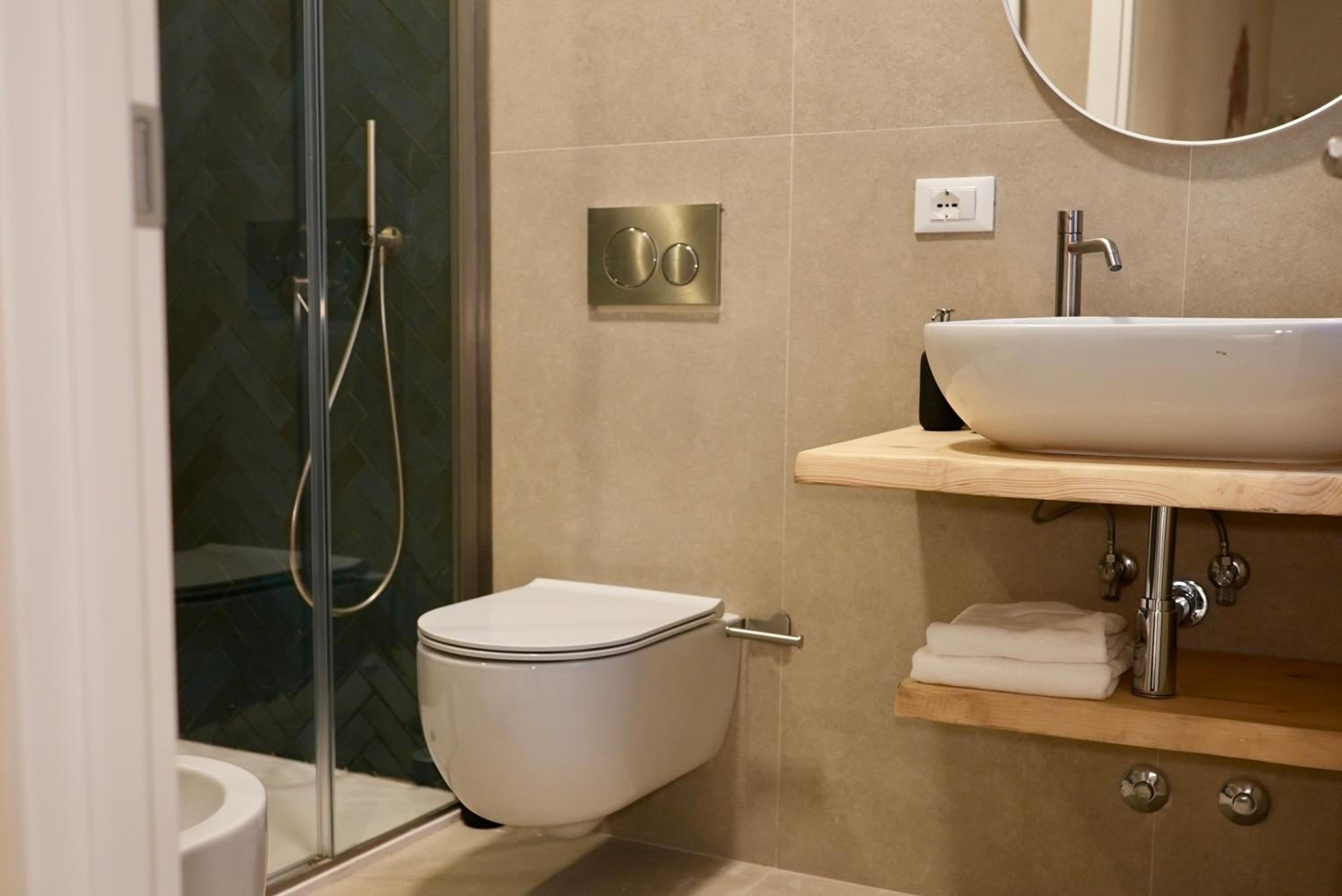 Double Room with Private Bathroom photo 2