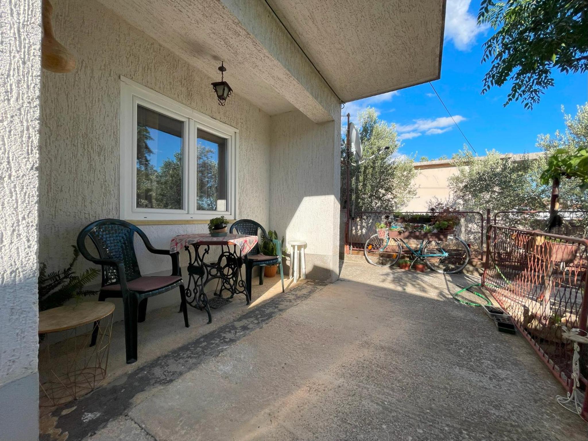 Two-Bedroom Apartment With Terrace photo 2