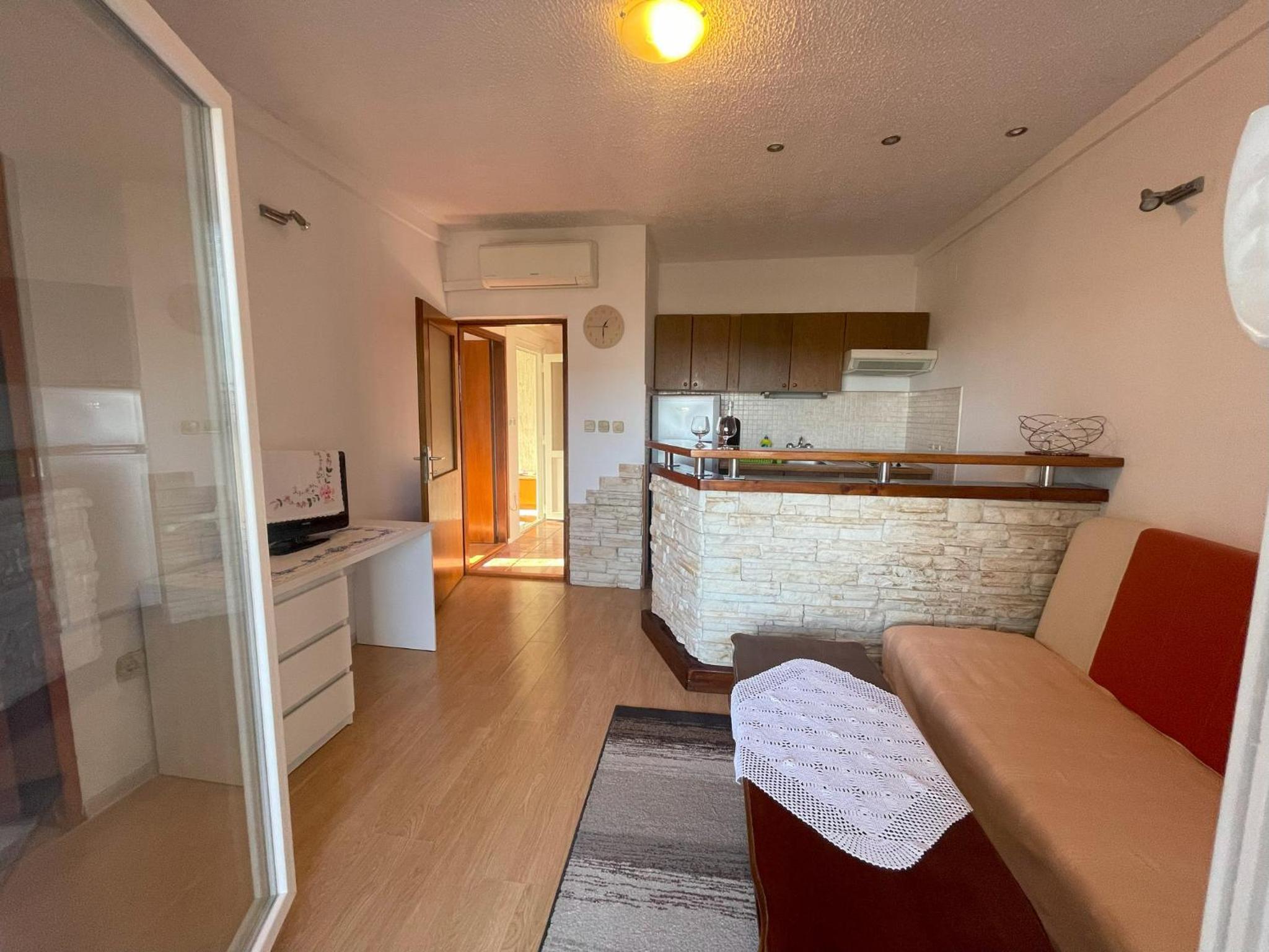 Two-Bedroom Apartment With Balcony photo 1