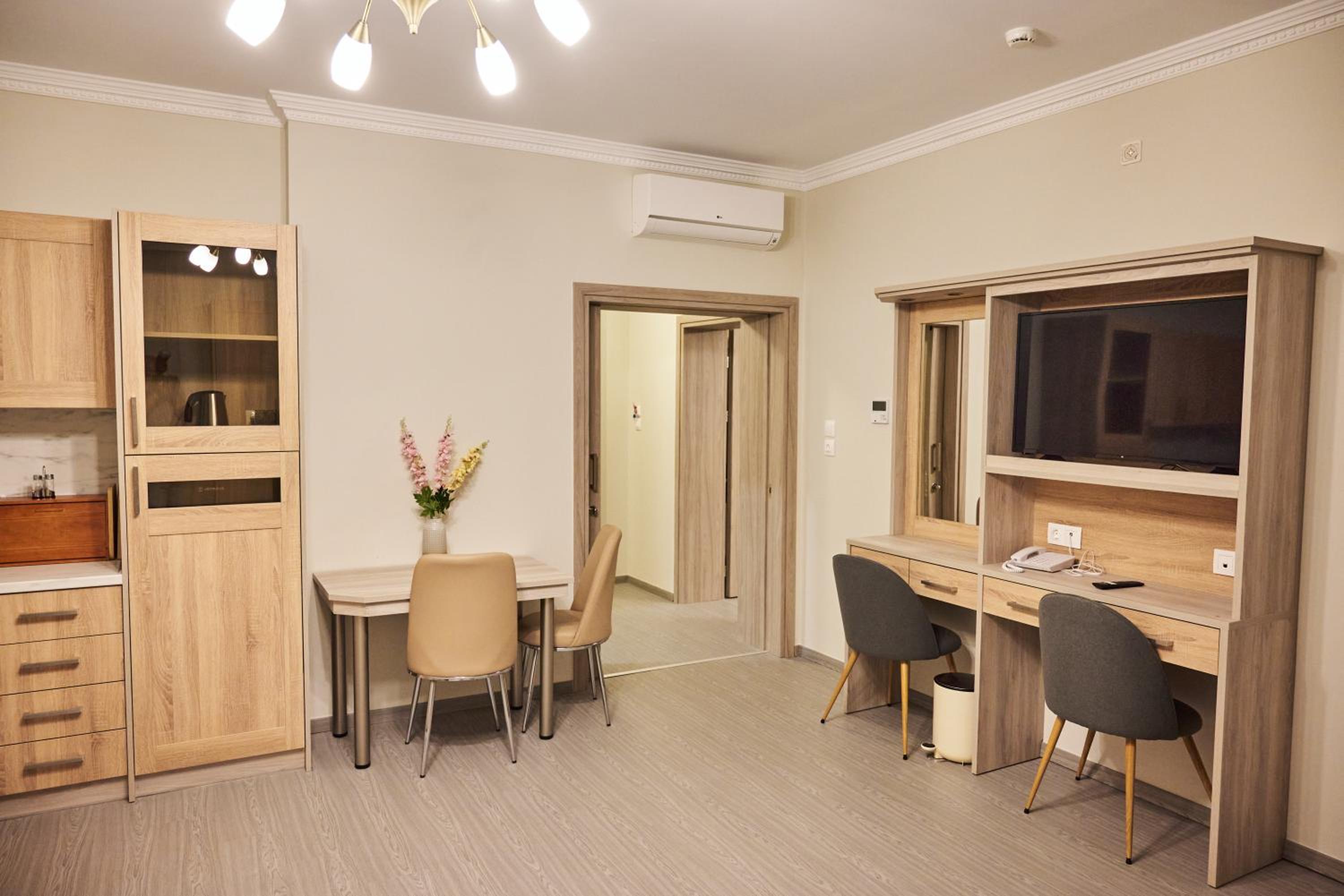 Two-Bedroom Deluxe Apartment