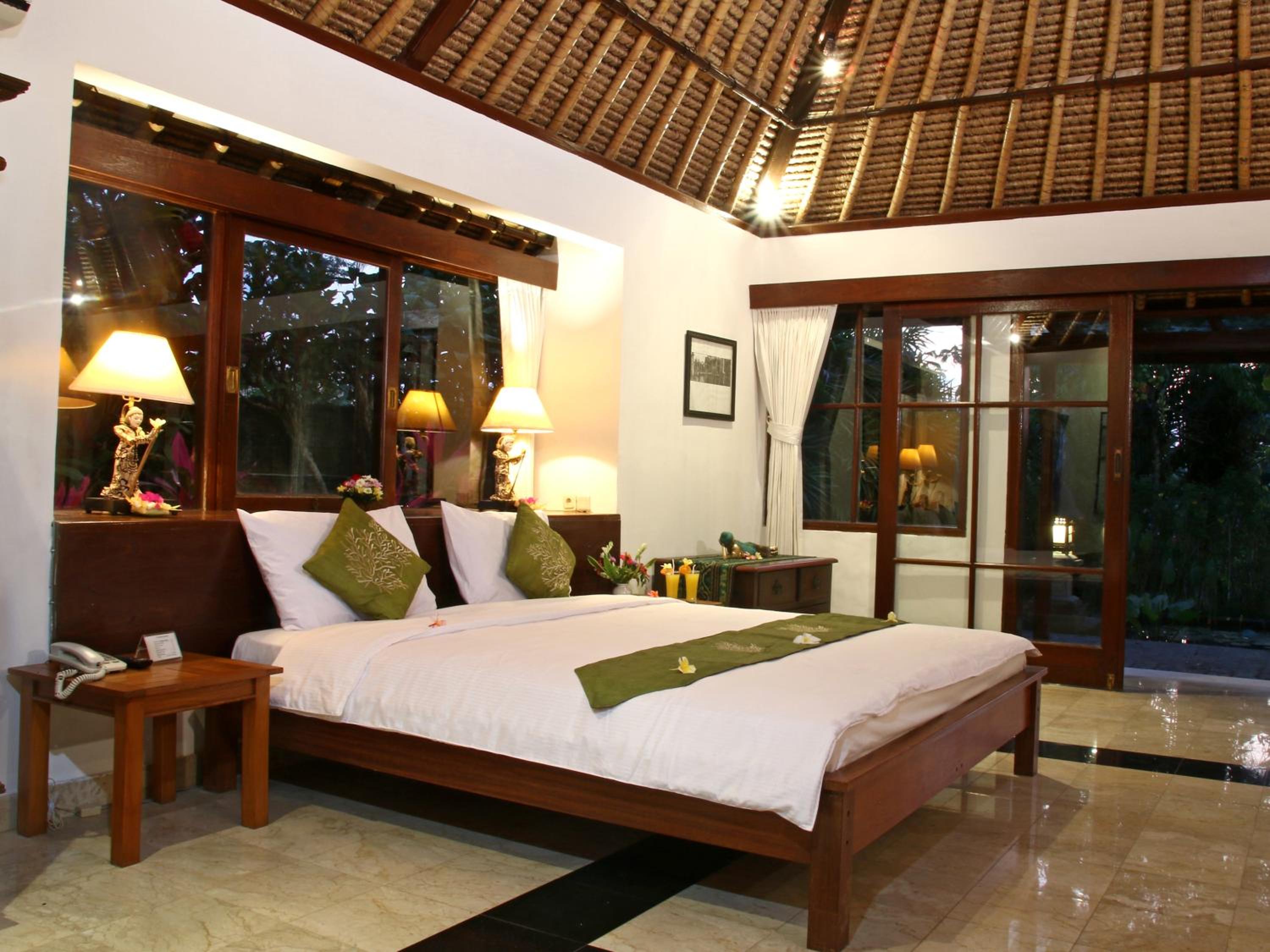 One-Bedroom Villa with Garden View