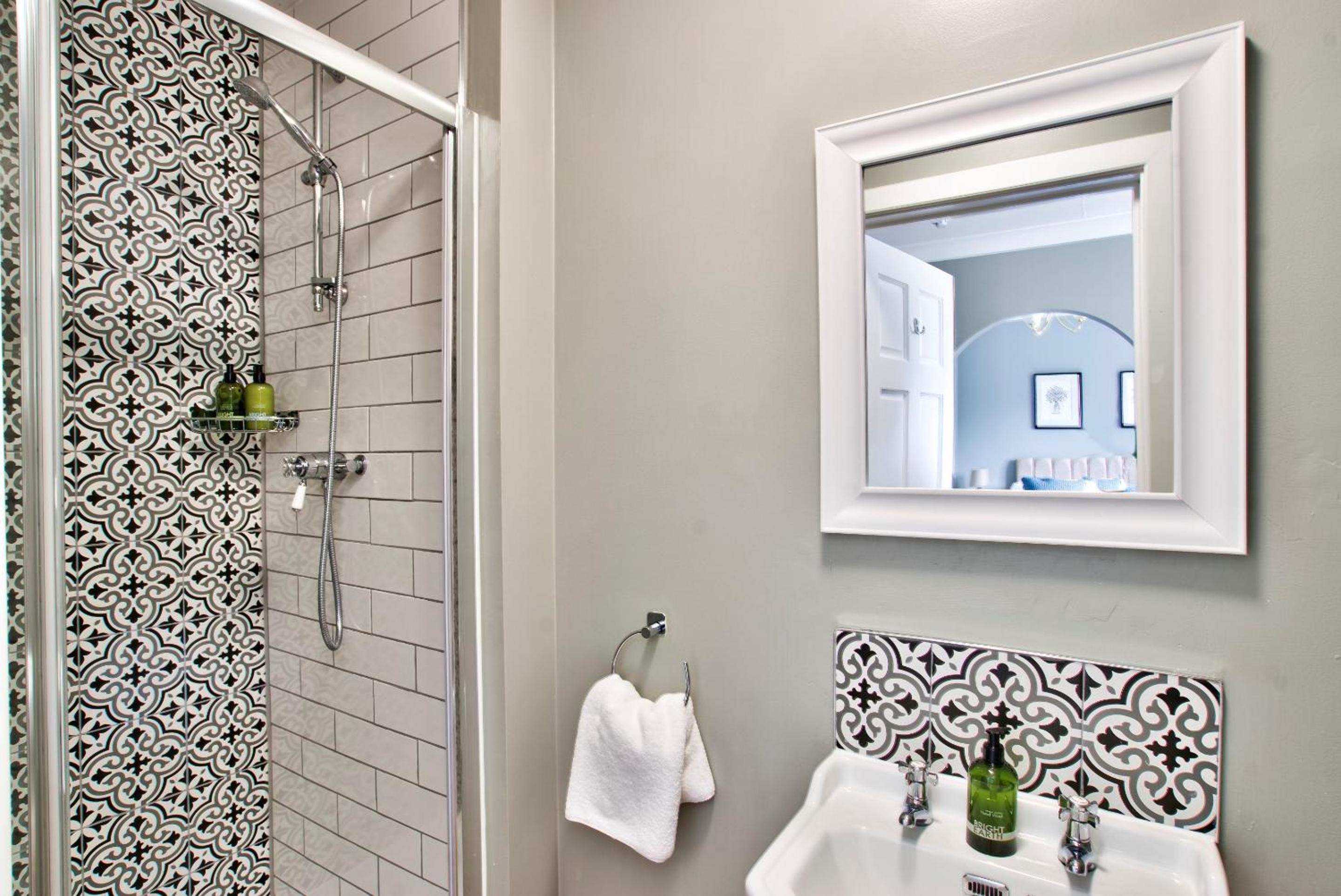 Superior Double Room - Photo 8