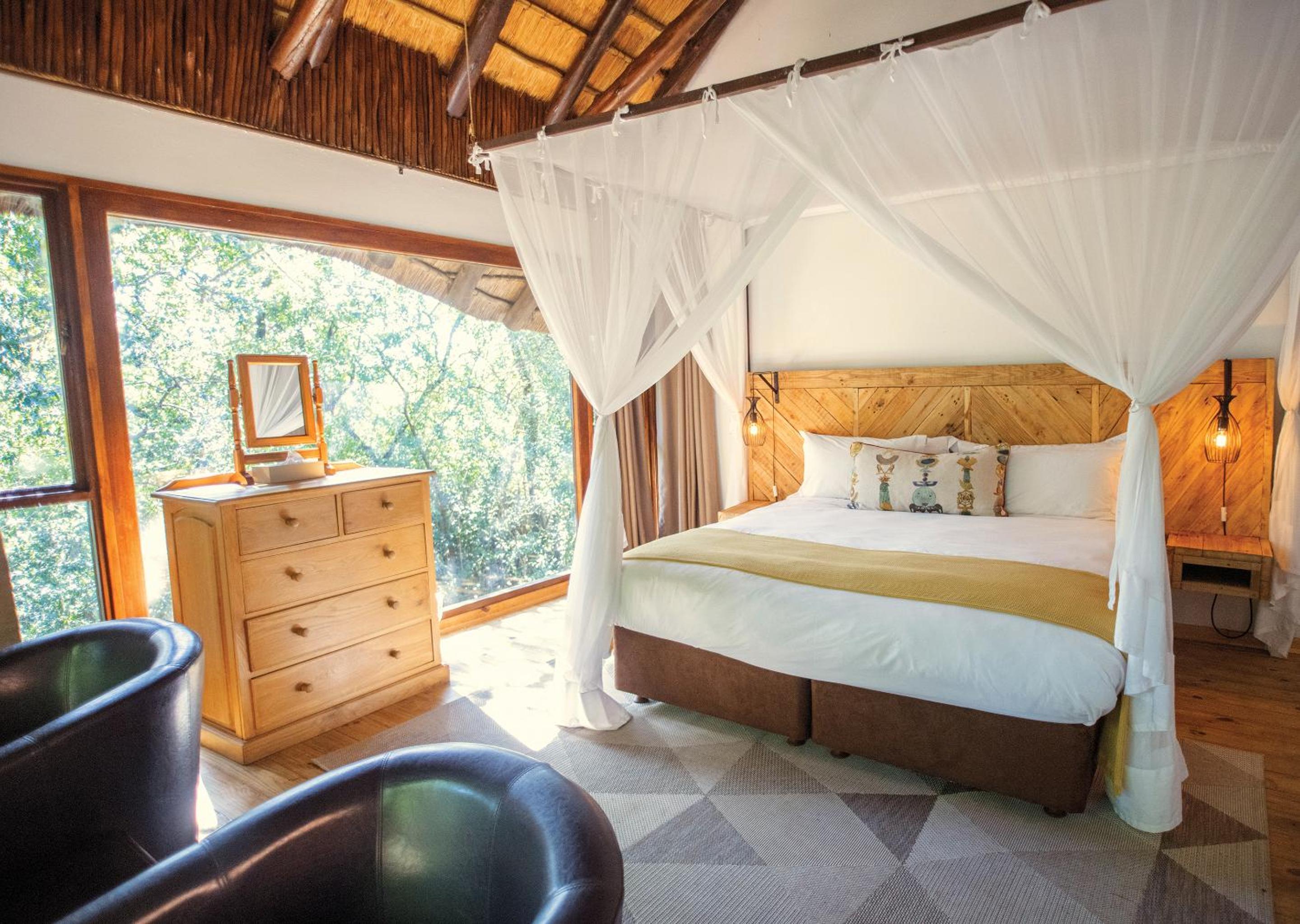 Three-Bedroom Chalet photo 3