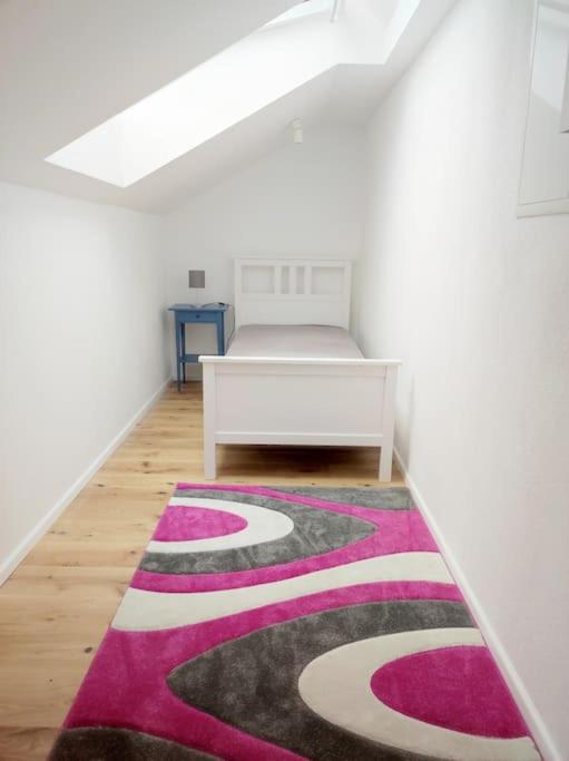 Four-Bedroom Apartment with Balcony  photo 1
