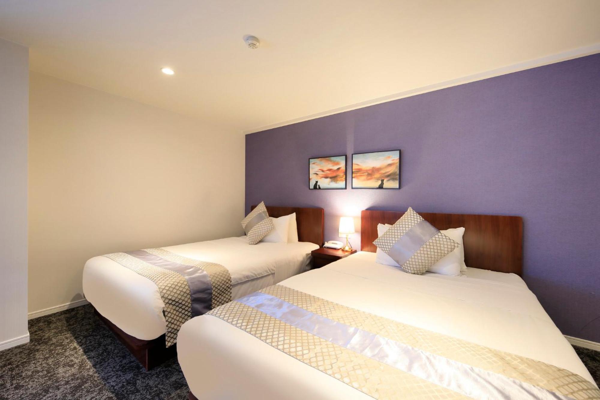 Deluxe Twin Room Non-Smoking