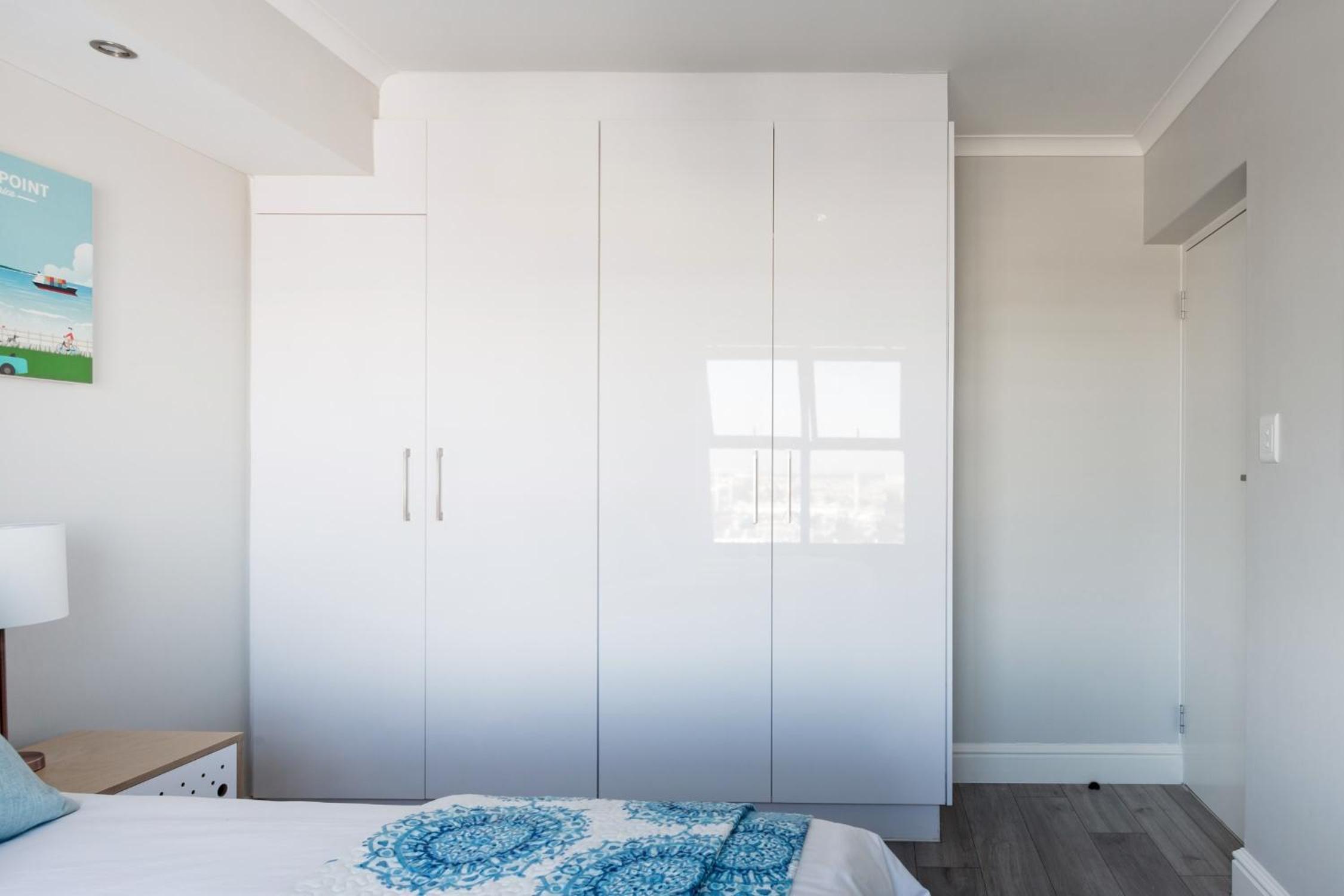 Two-Bedroom Apartment - Photo 22