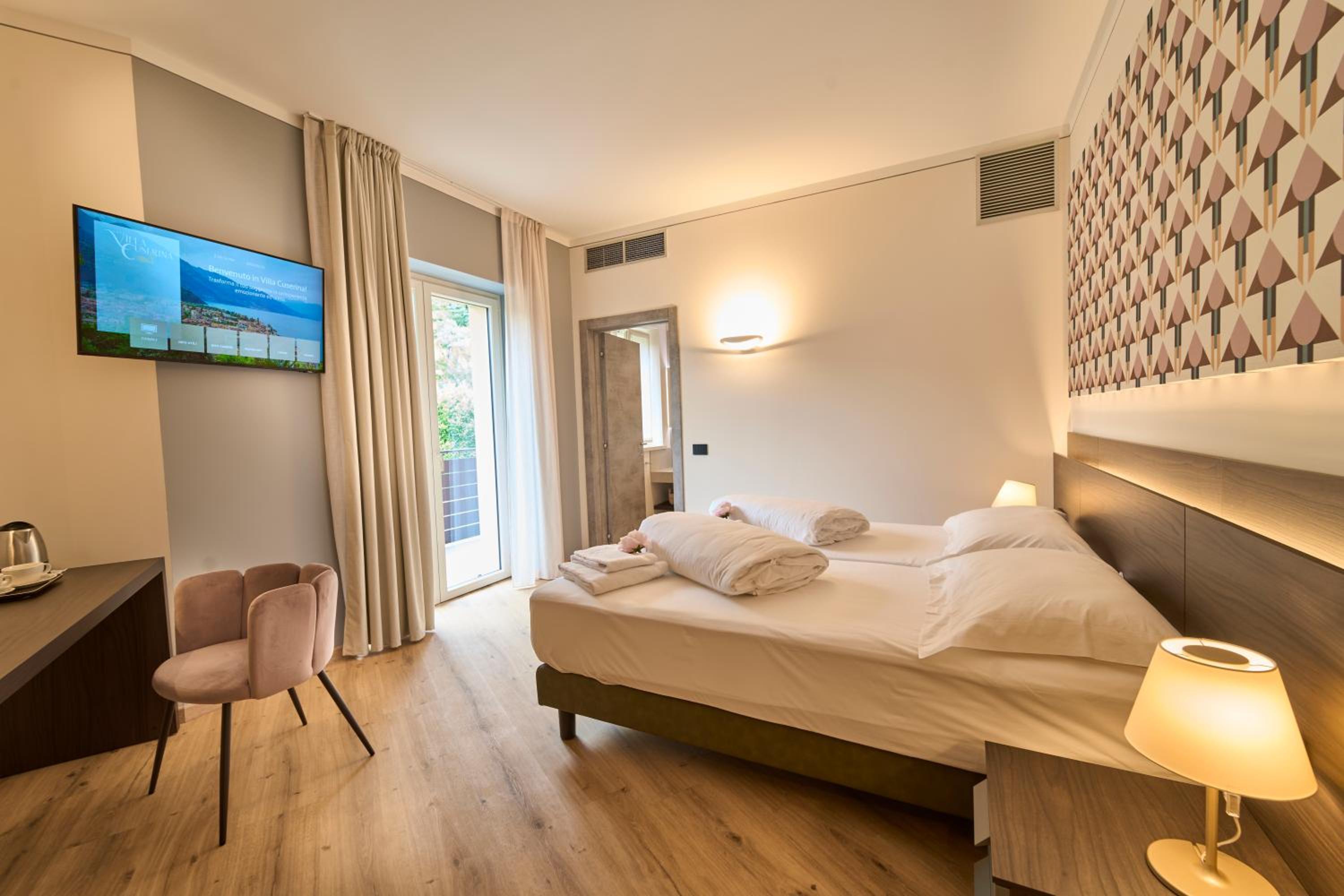 Superior Double or Twin Room with Terrace photo 2