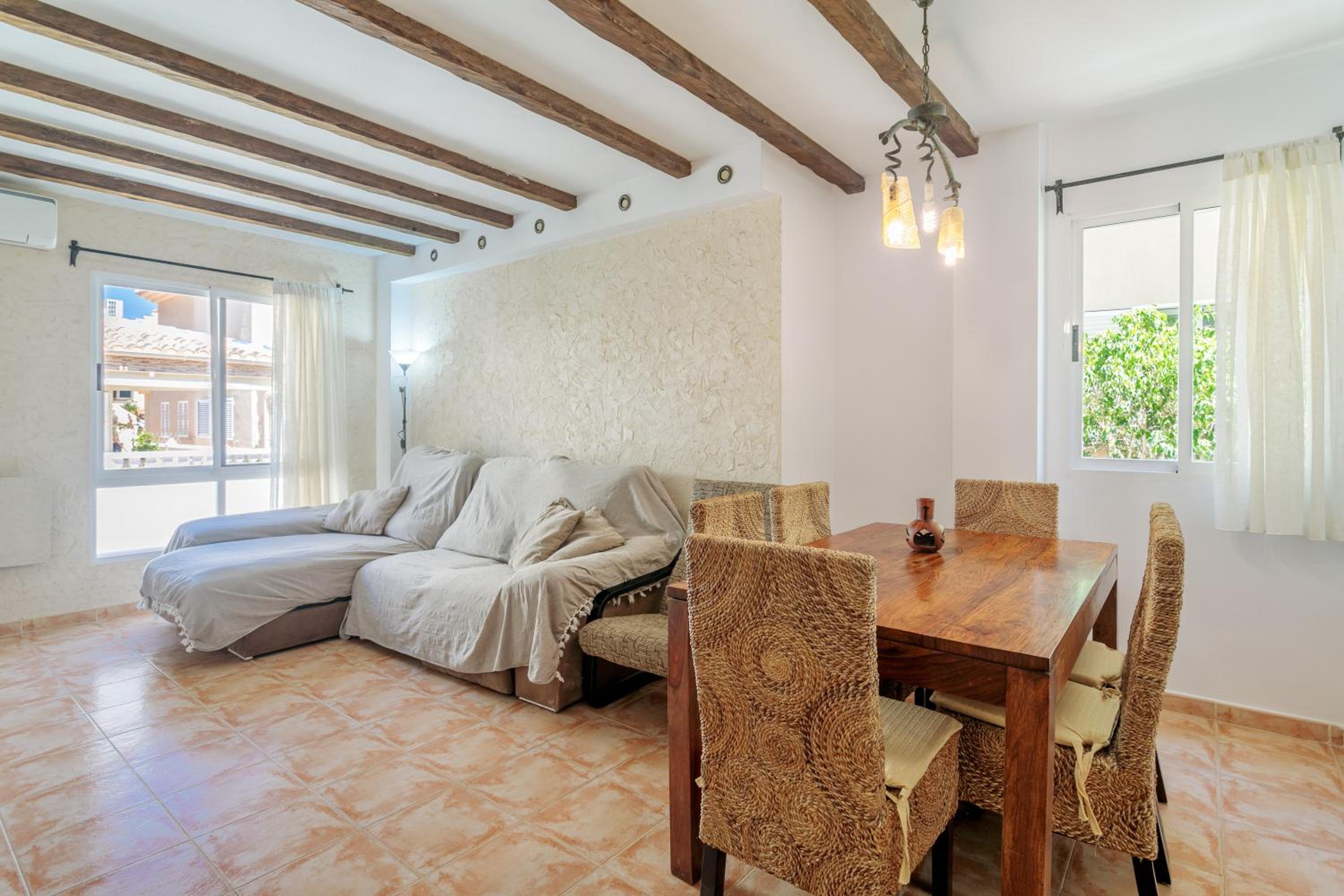 Casa de tres habitaciones