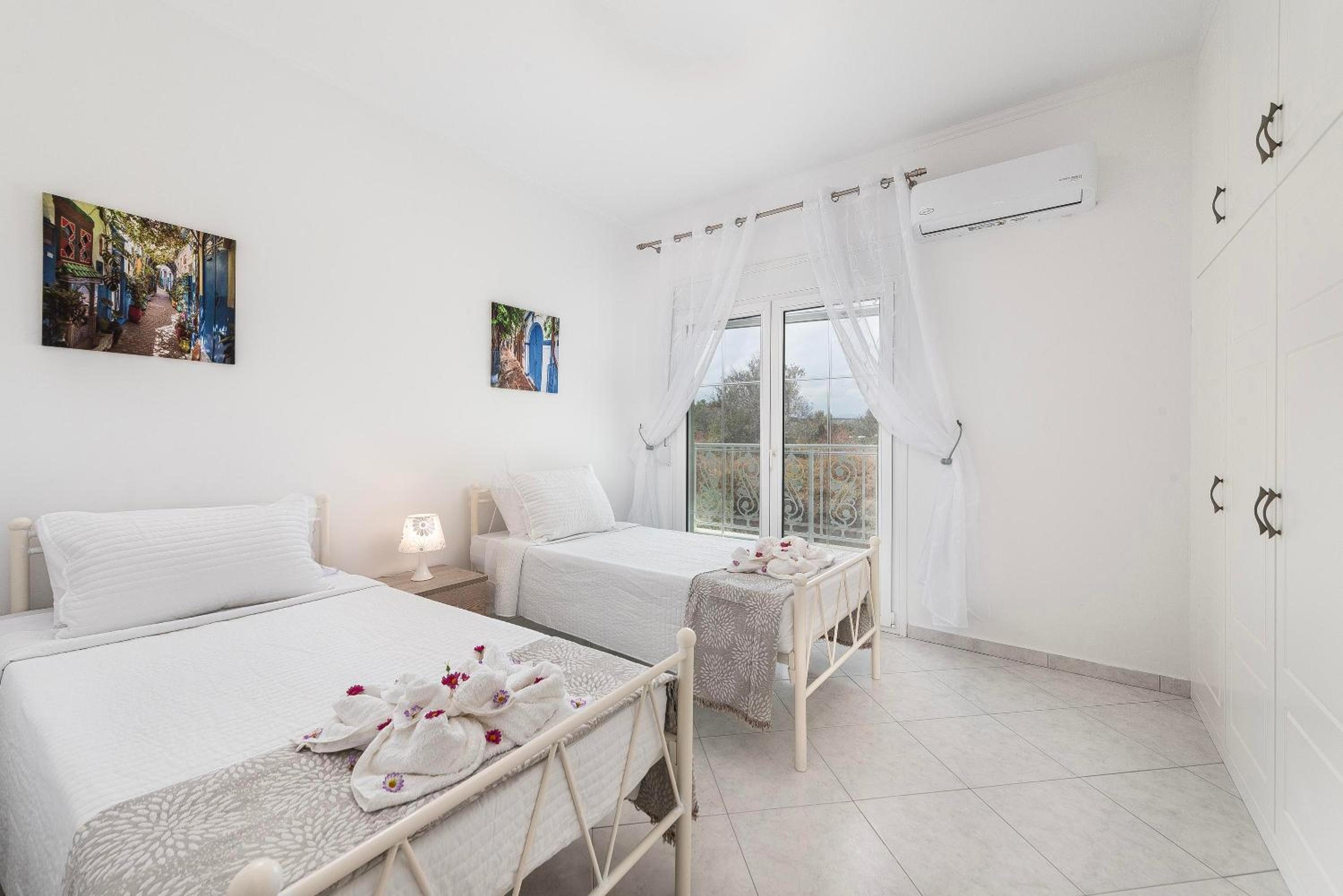 Comfort Studios with Double Bed photo 3