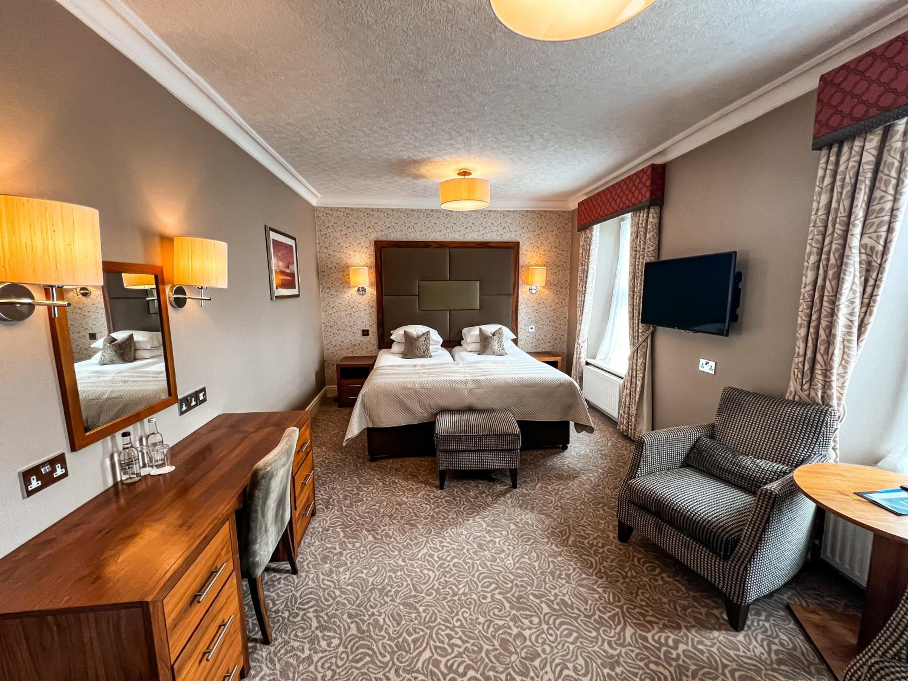Prestige Twin Room photo 3
