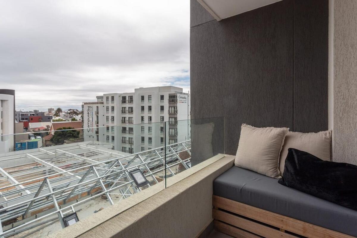 Two-Bedroom Apartment - Photo 37