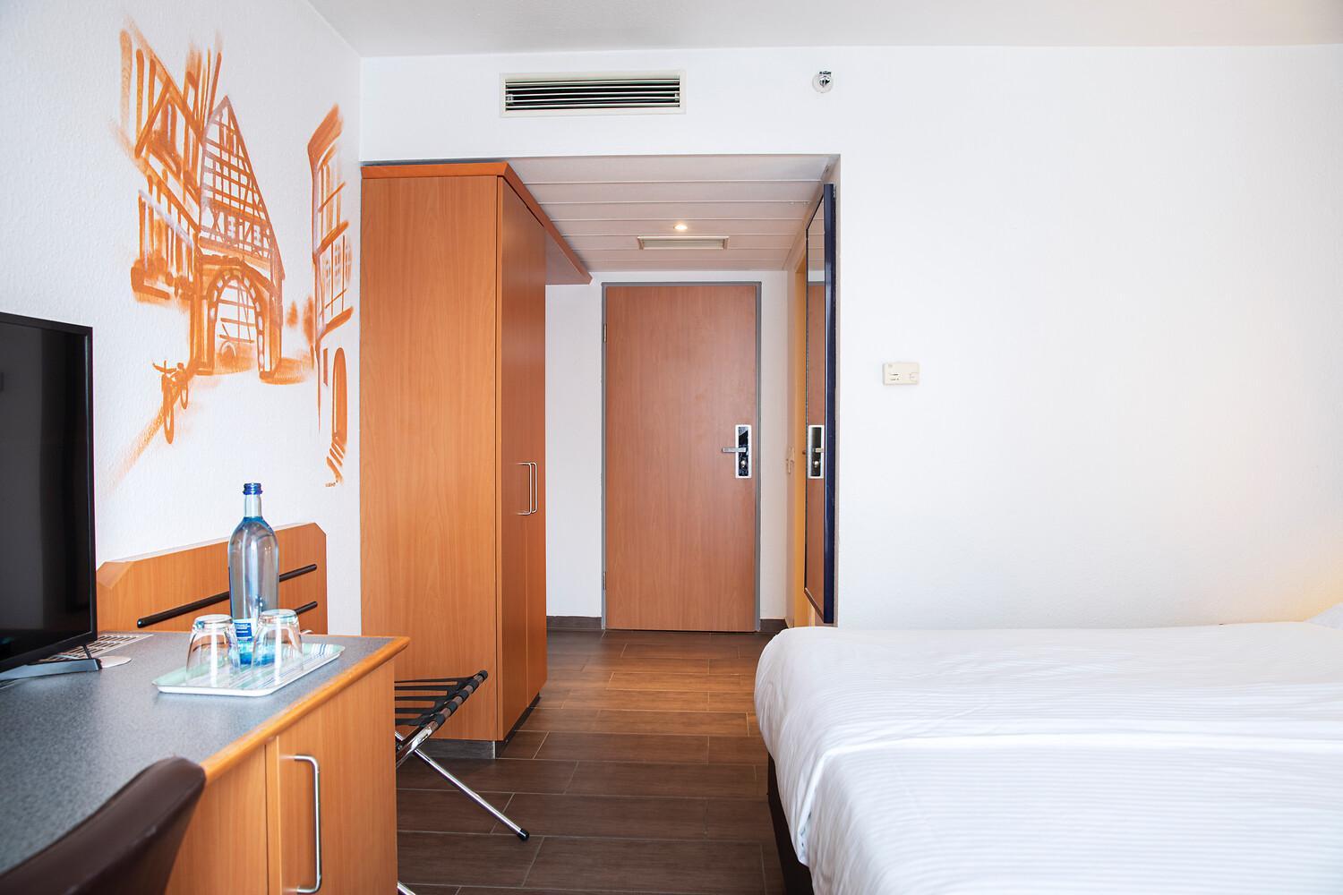 Business Double Room - Photo 3
