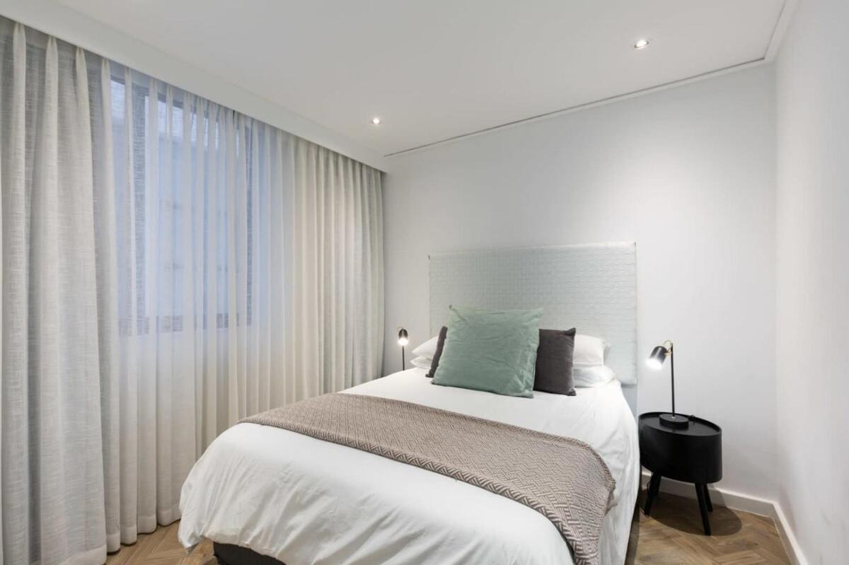 Two-Bedroom Apartment - Photo 10